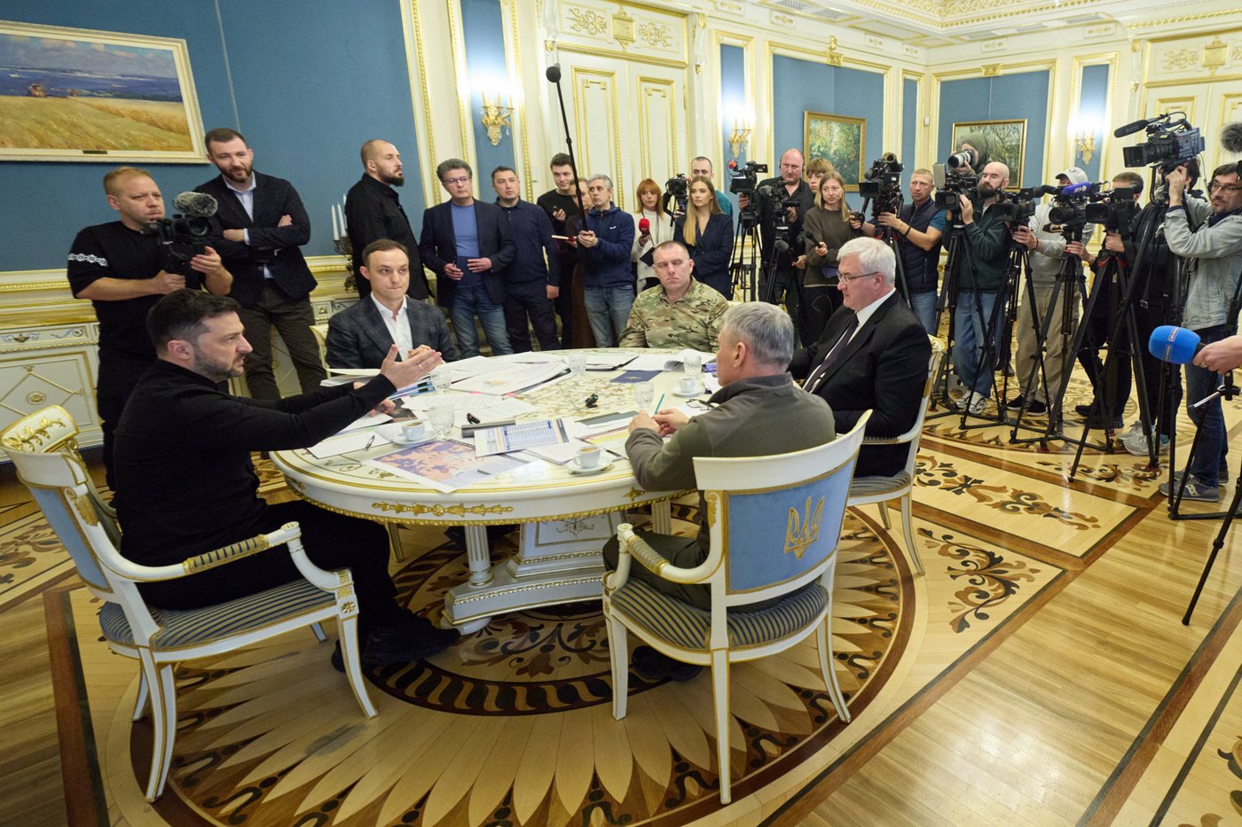 Russia deploys 170,000 troops for push in Ukraine's Donetsk region, Zelenskyy says | iNFOnews.ca Russia deploys 170,000 troops for push in Ukraine's Donetsk region, Zelenskyy says | iNFOnews.ca