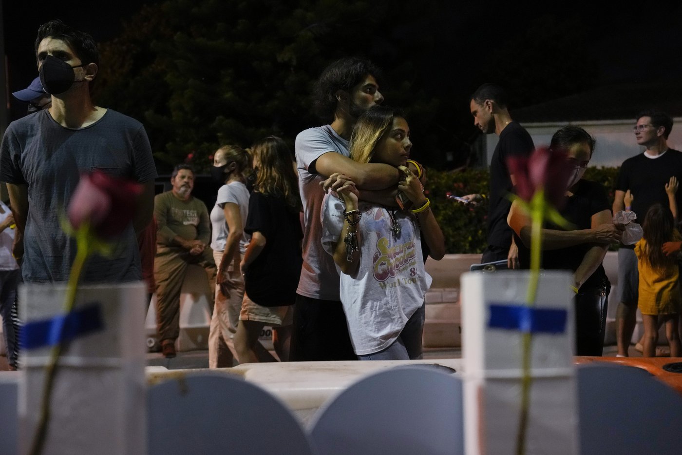 Deadly Florida condo collapse probe zeroes in on pool deck flaws as preliminary cause | iNFOnews.ca Deadly Florida condo collapse probe zeroes in on pool deck flaws as preliminary cause | iNFOnews.ca