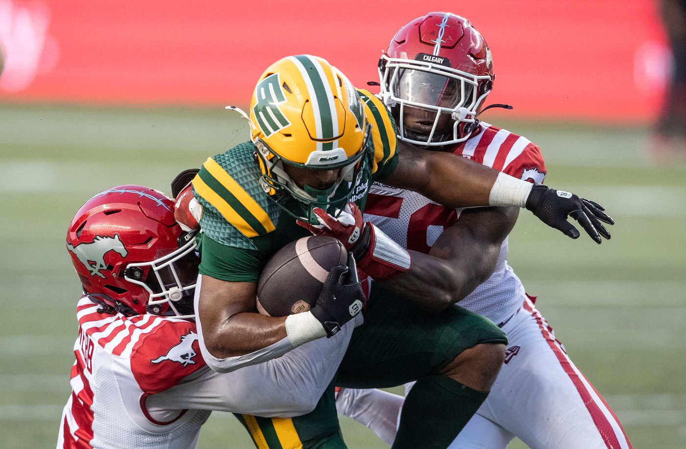 Elks RB Rankin, Ticats DL Howsare, Roughriders O-line top CFL honour roll | iNFOnews.ca
