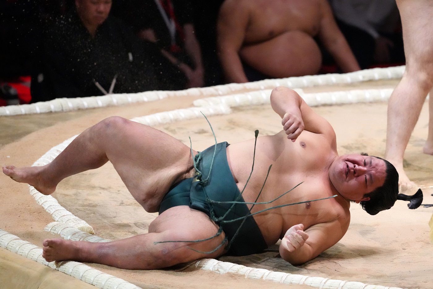 Photos show Sumo wrestlers bring 1,500 years of tradition to London's Royal Albert Hall | iNFOnews.ca