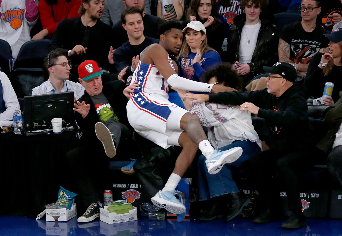 Maxey, Edgecombe help the 76ers hand the Knicks their second home loss of the season | iNFOnews.ca