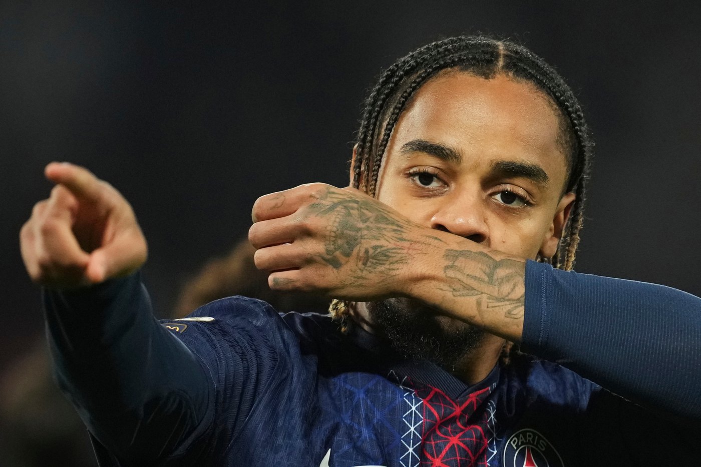 PSG deny Strasbourg historic win to stay top of Ligue 1 after thrilling draw | iNFOnews.ca