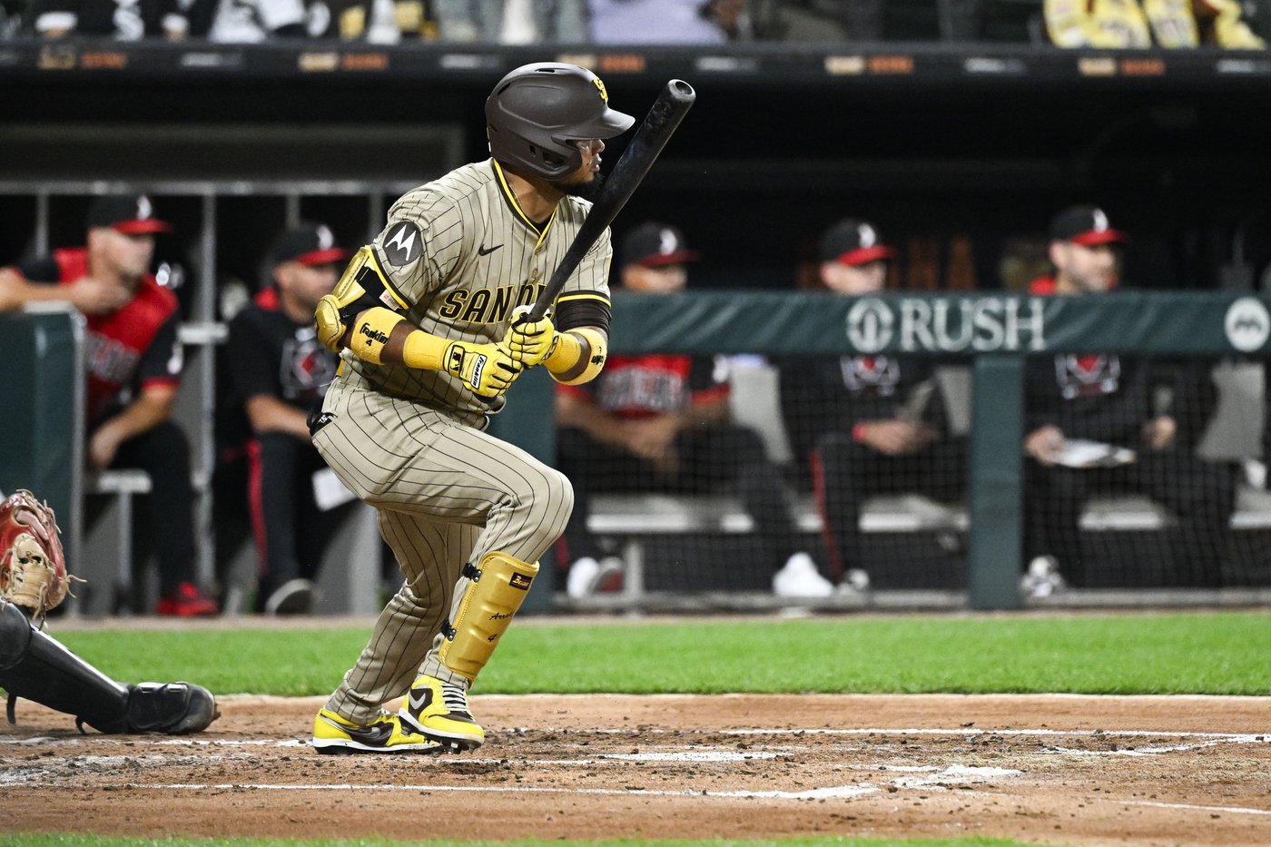 Vargas hits 2-run HR, Martin pitches 6 innings as White Sox beat Padres 4-3 to end 6-game skid | iNFOnews.ca Vargas hits 2-run HR, Martin pitches 6 innings as White Sox beat Padres 4-3 to end 6-game skid | iNFOnews.ca