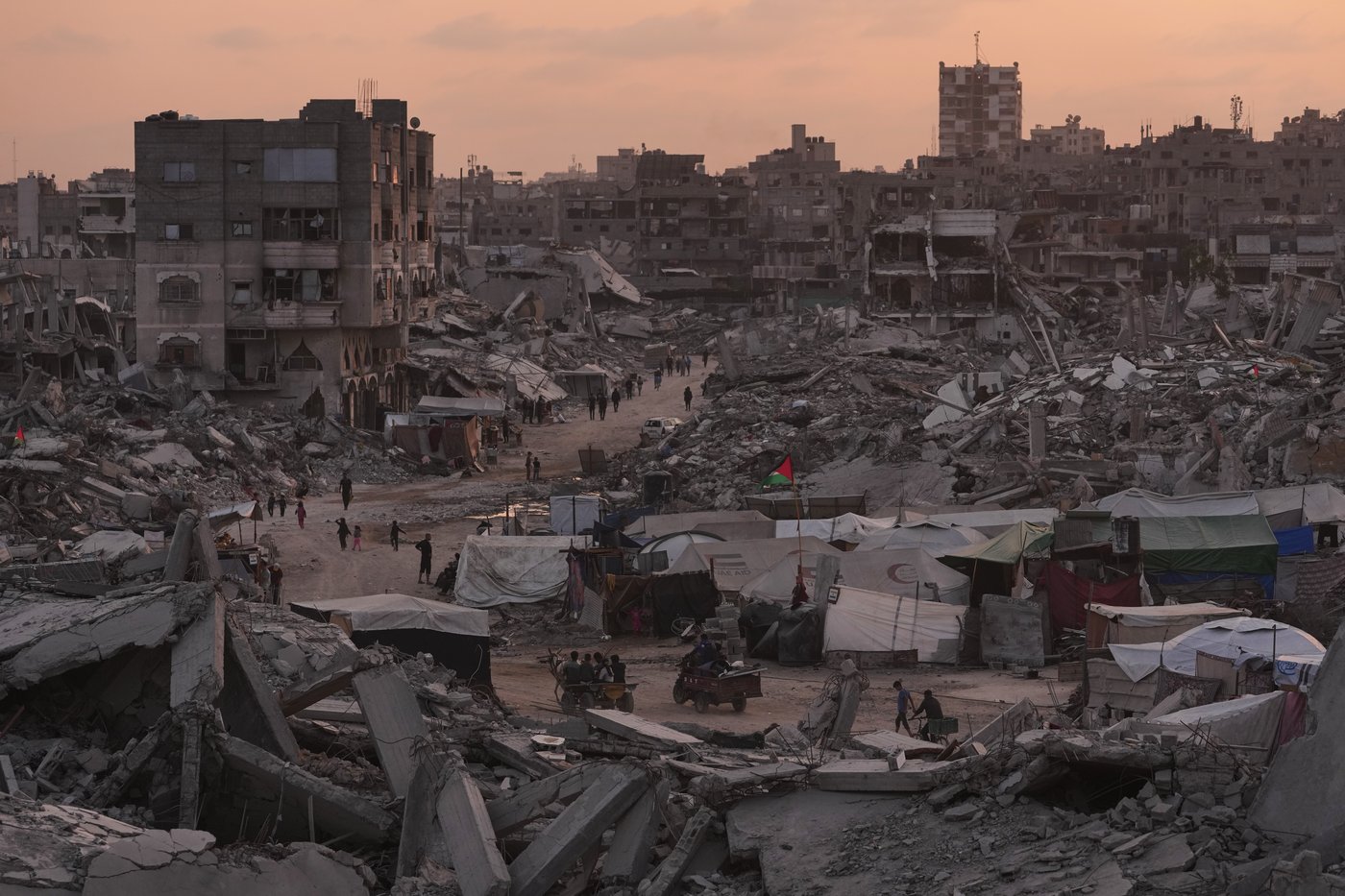 Masked Israeli settlers attack 2 Palestinian villages in the West Bank | iNFOnews.ca