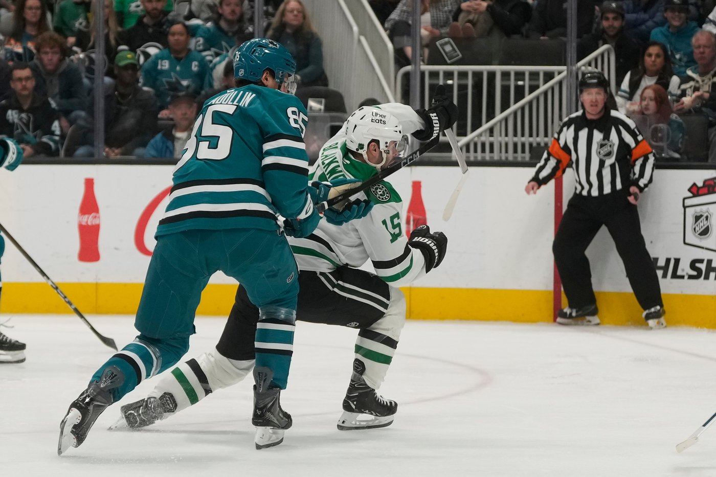 Wyatt Johnston scores 2, Roope Hintz has goal and assist as Stars beat Sharks 5-3 | iNFOnews.ca