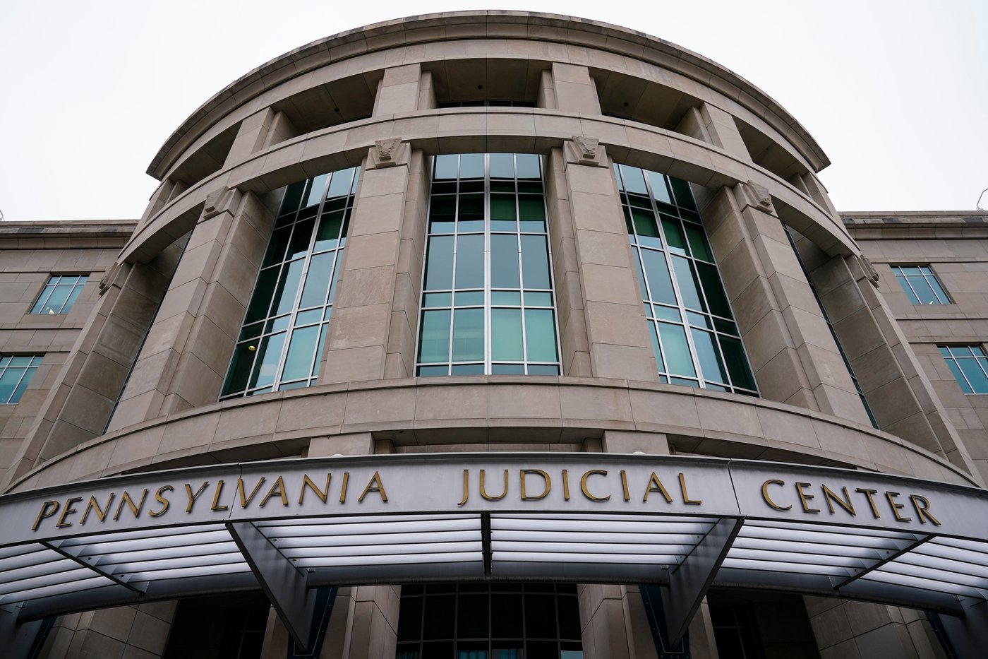 State supreme court battles move to Pennsylvania, where 3 Democratic justices hope to keep seats | iNFOnews.ca