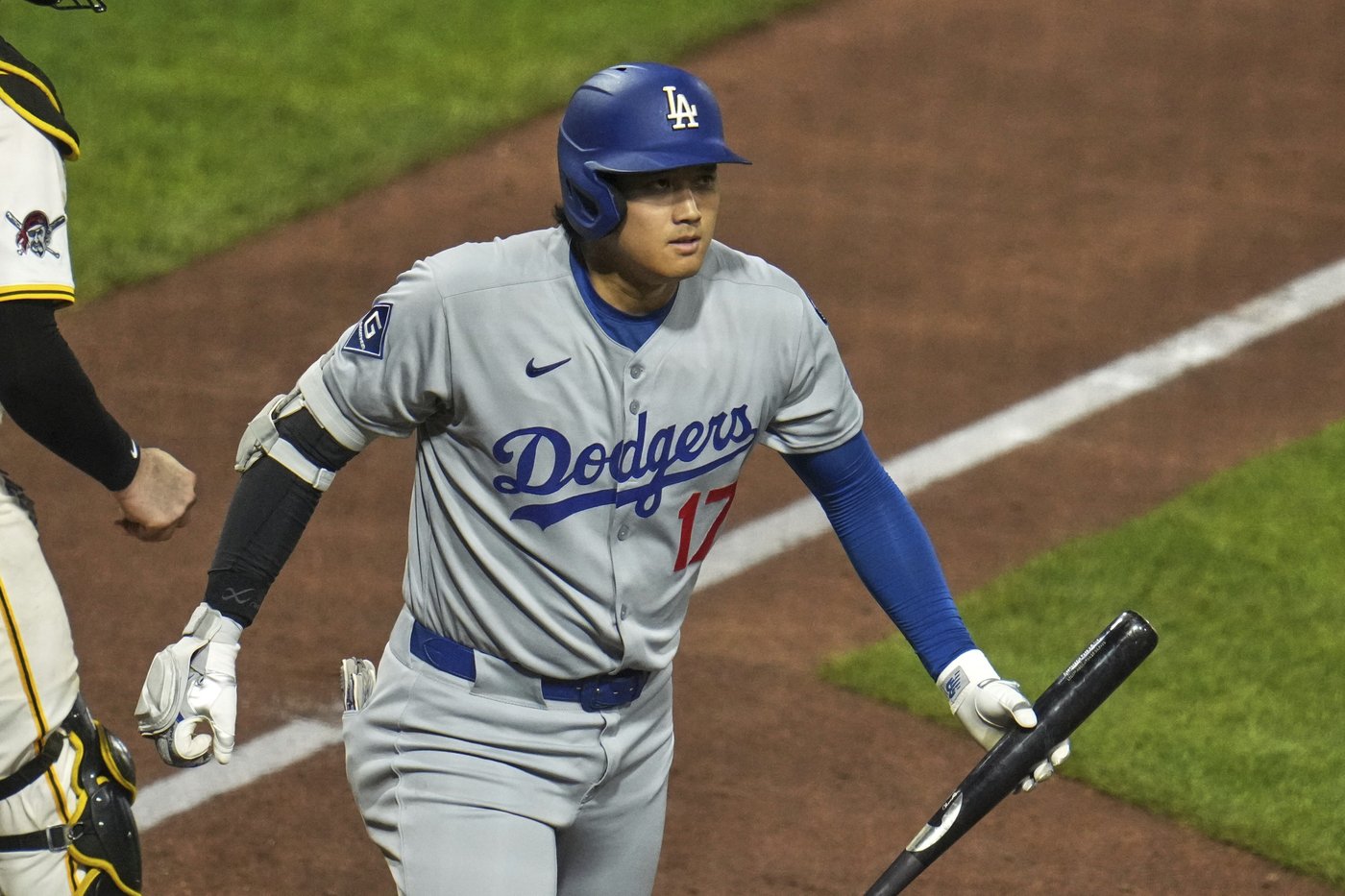 Dodgers star Shohei Ohtani, fighting an illness, has 2 hits after opting not to pitch vs. Pirates | iNFOnews.ca Dodgers star Shohei Ohtani, fighting an illness, has 2 hits after opting not to pitch vs. Pirates | iNFOnews.ca