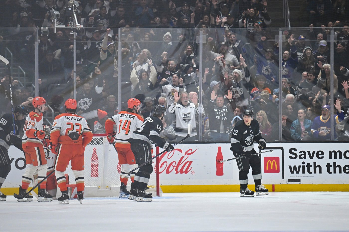 Alex Laferriere nets hat trick as Kings end scoring funk in 6-1 win over Ducks | iNFOnews.ca