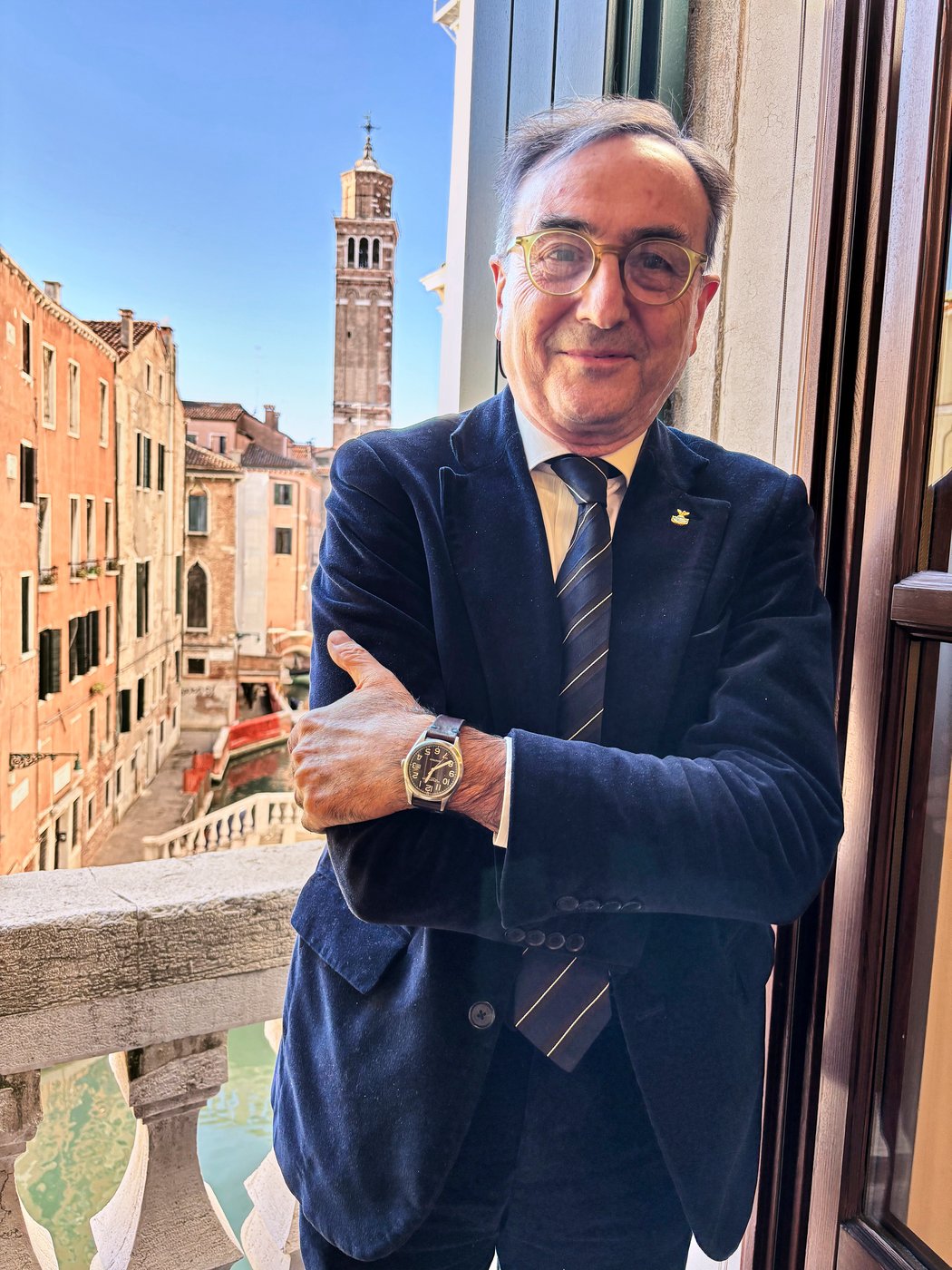 Venice's storied La Fenice opera house protests appointment of musical director with ties to Meloni | iNFOnews.ca