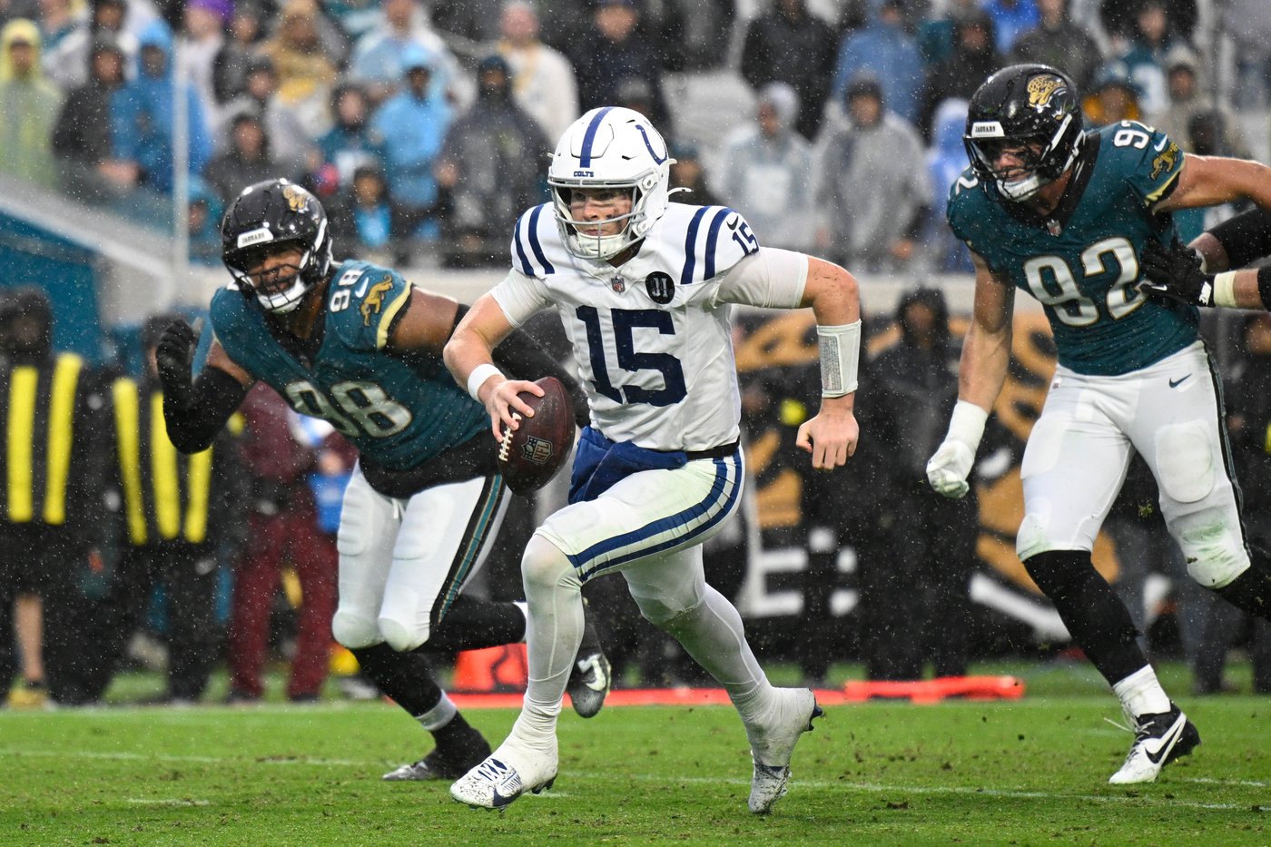Colts confirm QB Daniel Jones has season-ending Achilles injury, backup Riley Leonard also hurt | iNFOnews.ca