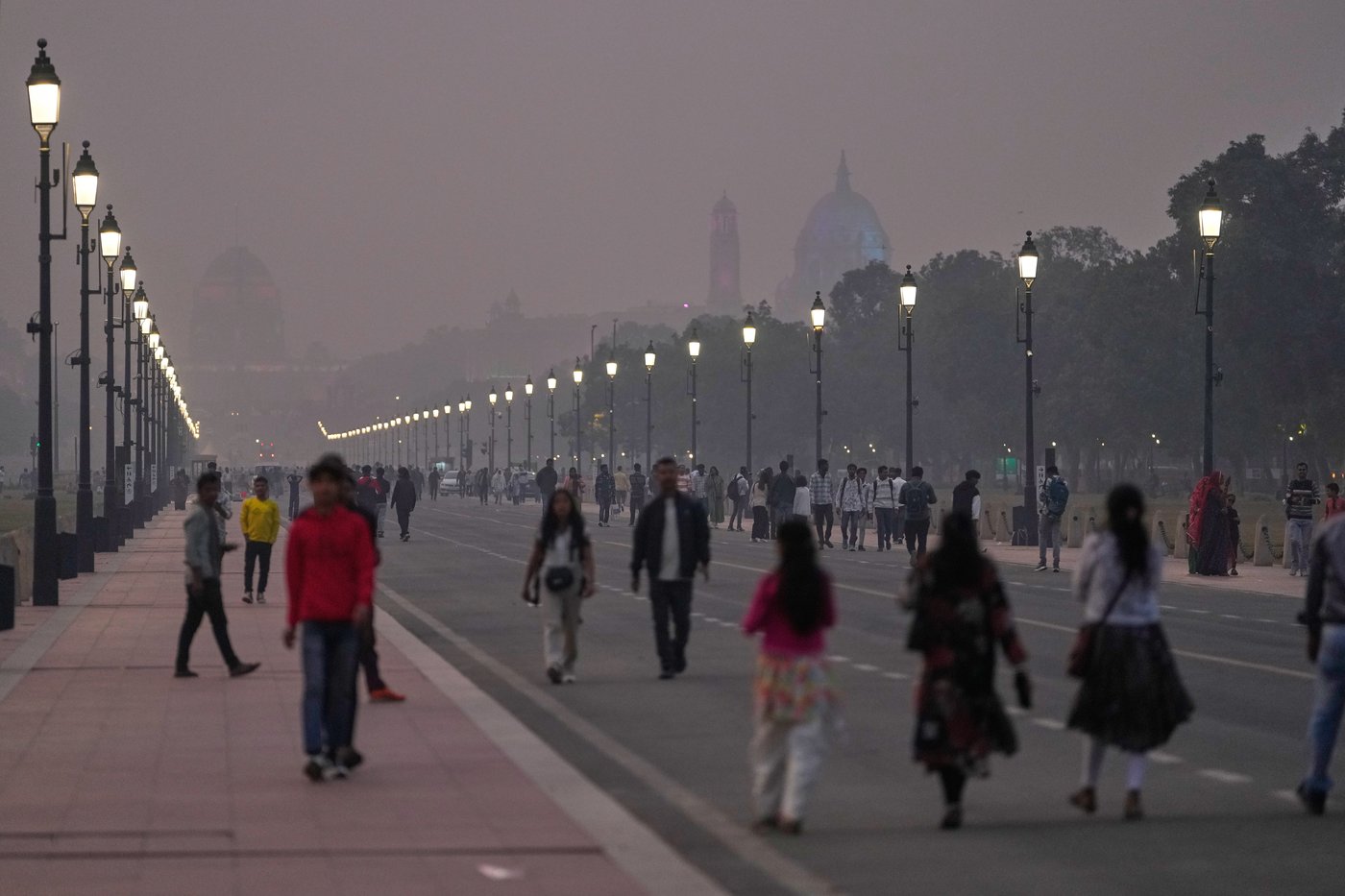 Photos show the daily struggle to breathe in New Delhi's dense winter smog | iNFOnews.ca Photos show the daily struggle to breathe in New Delhi's dense winter smog | iNFOnews.ca