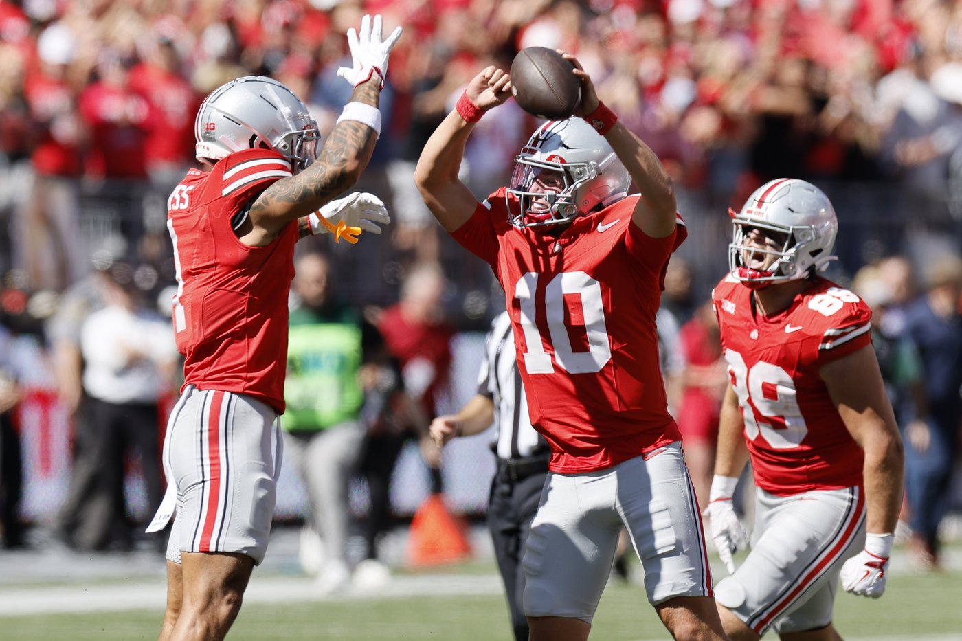 Julian Sayin passes first 2 tests as the quarterback for top-ranked Ohio State | iNFOnews.ca