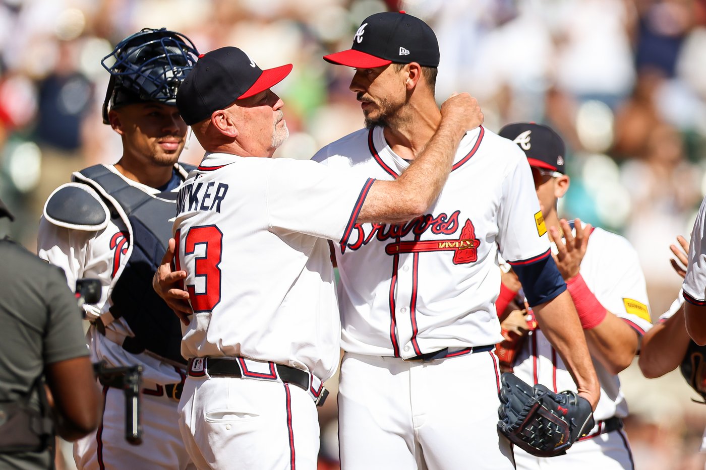 Braves pitcher Charlie Morton gets standing ovation after potential final MLB start | iNFOnews.ca