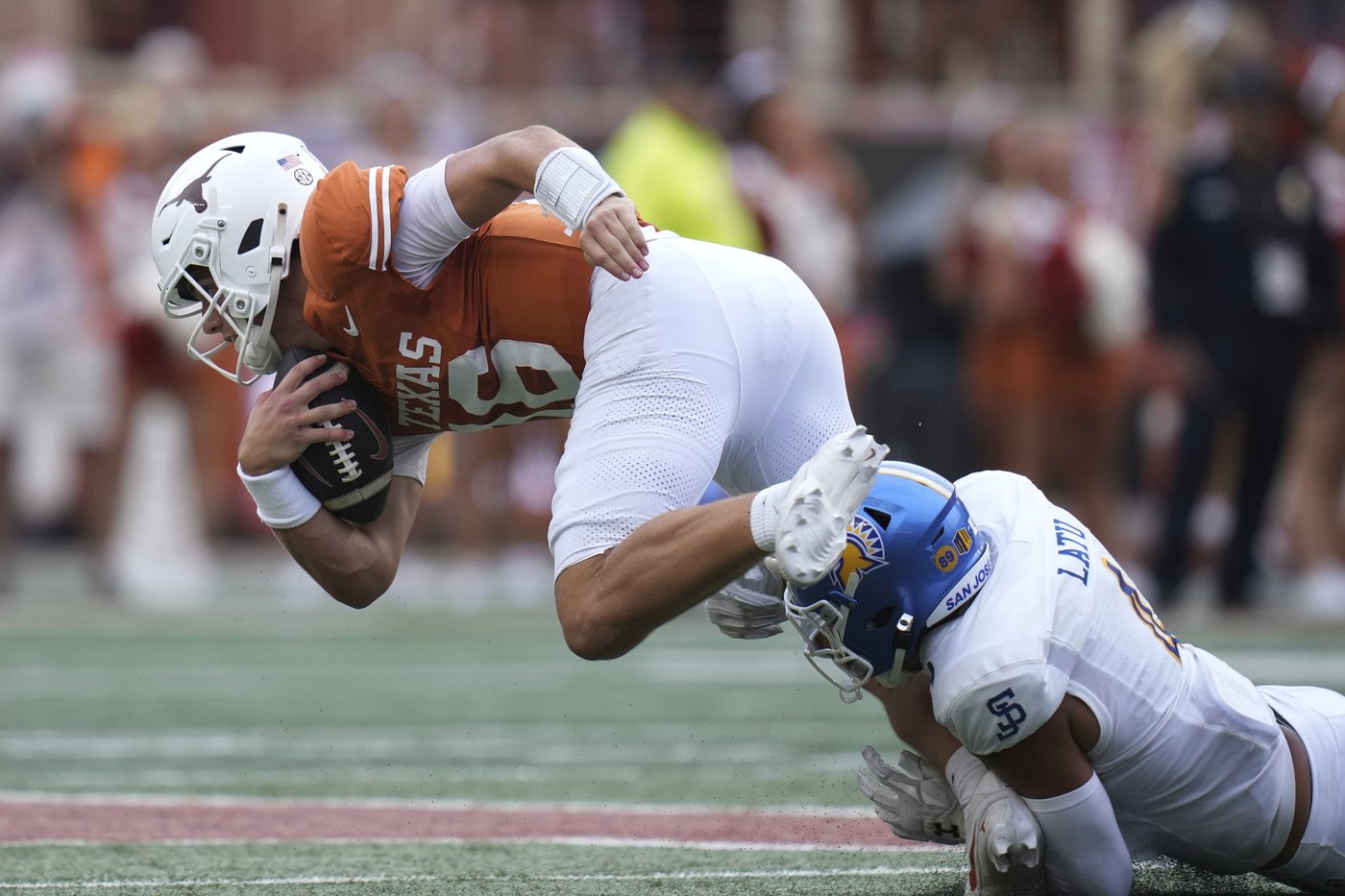 Arch Manning throws 4 TD passes as No. 7 Texas rolls past San Jose State 38-7 | iNFOnews.ca Arch Manning throws 4 TD passes as No. 7 Texas rolls past San Jose State 38-7 | iNFOnews.ca