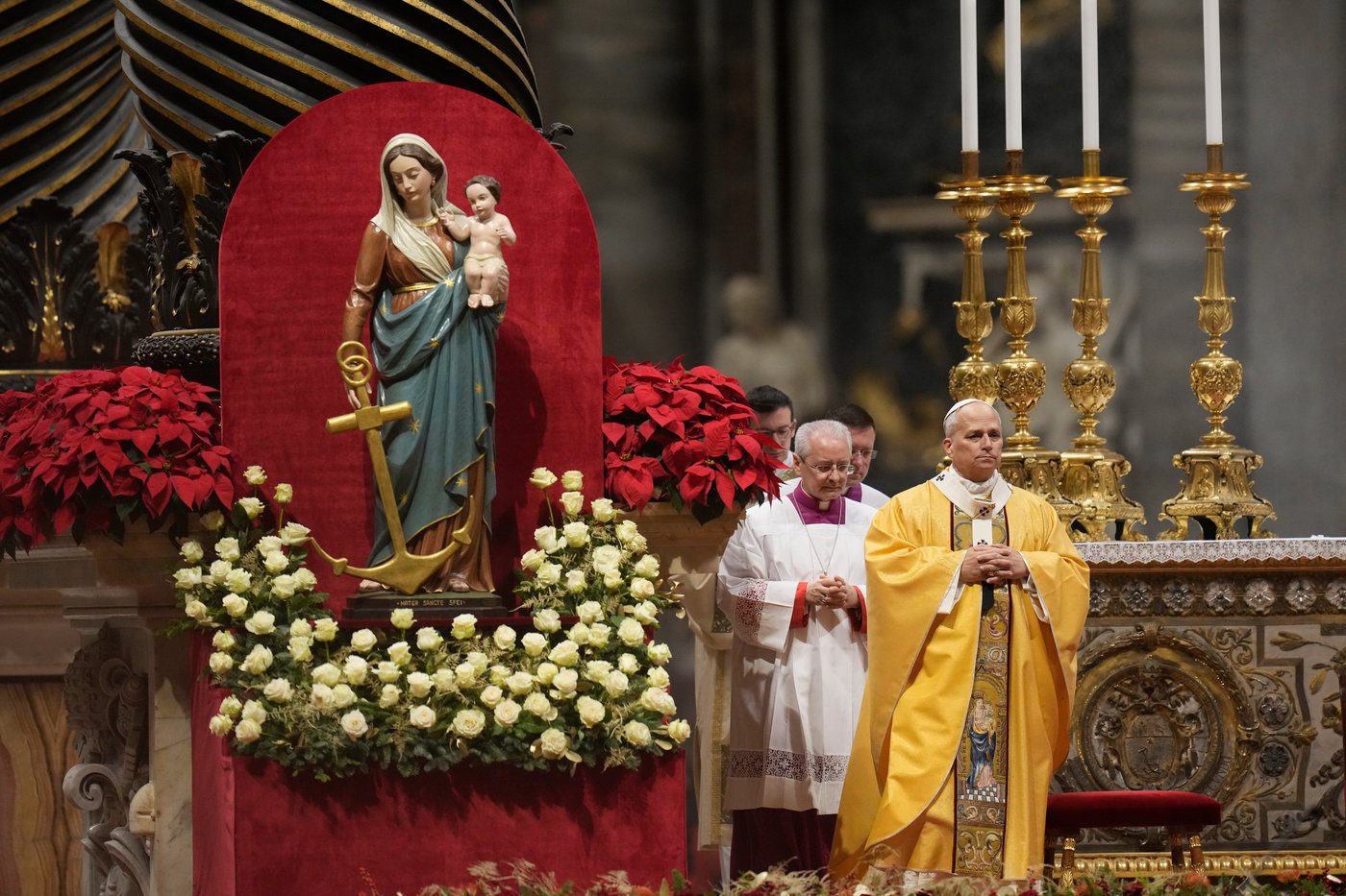Faithful return to Bethlehem and Pope Leo XIV celebrates his first Christmas Eve Mass at St. Peter's | iNFOnews.ca