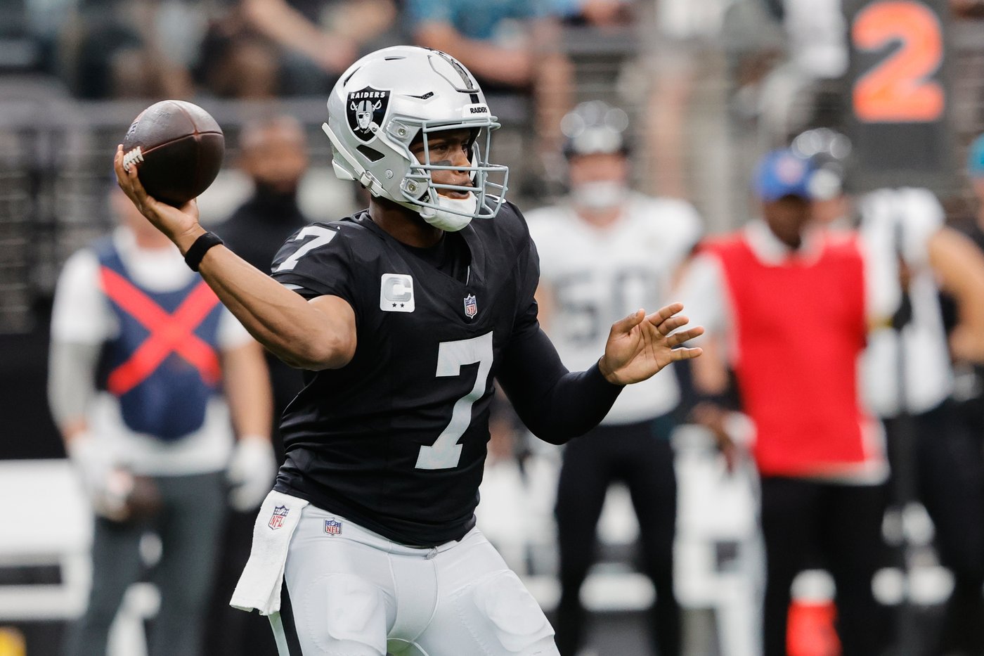 Broncos aim to extend lead in AFC West against struggling Raiders | iNFOnews.ca Broncos aim to extend lead in AFC West against struggling Raiders | iNFOnews.ca