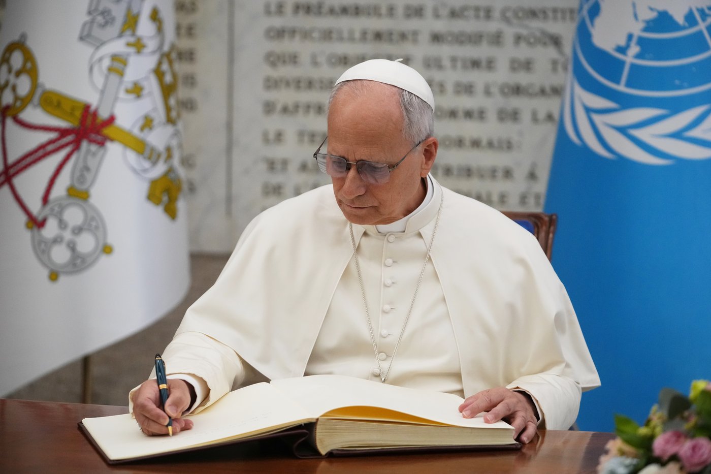 Pope denounces use of hunger as weapon of war as he urges world leaders 'not to look the other way' | iNFOnews.ca