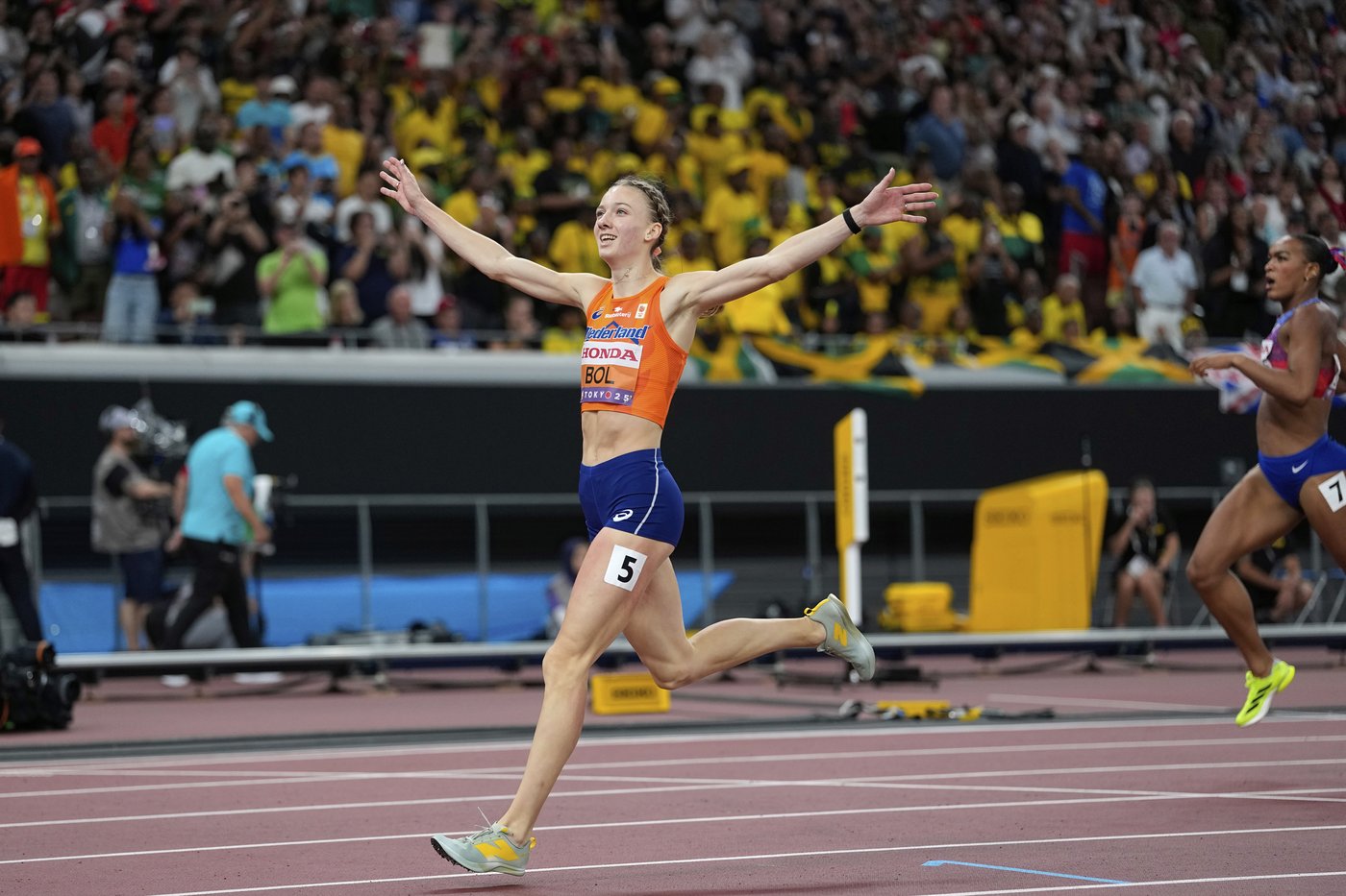 Benjamin wins 400 hurdles, is disqualified, then given worlds gold medal | iNFOnews.ca