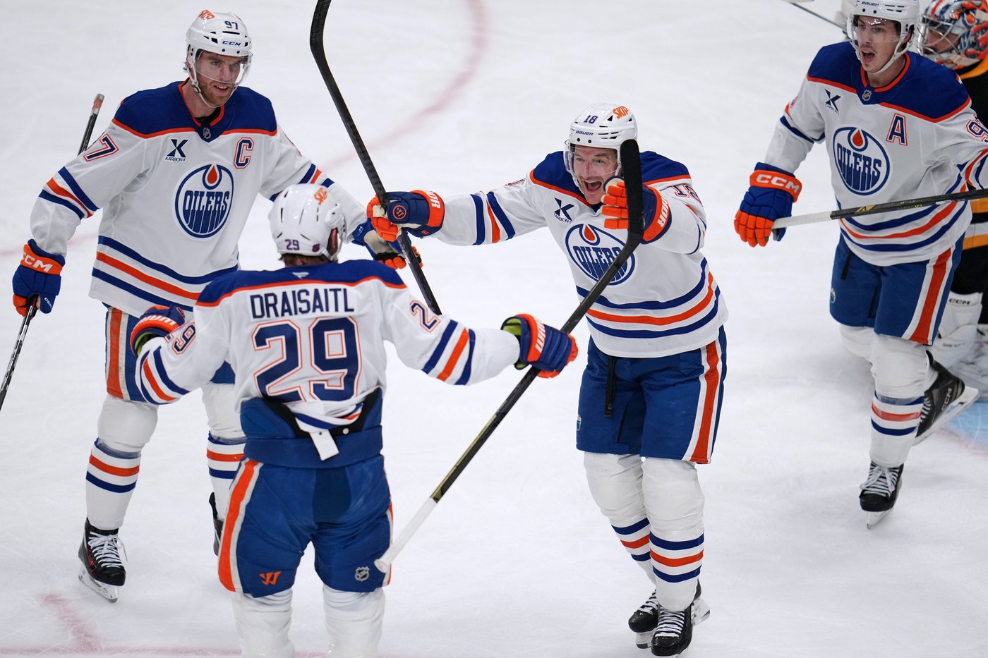 Draisaitl picks up 1,000th point with 4 assists in 6-4 win over Pittsburgh | iNFOnews.ca Draisaitl picks up 1,000th point with 4 assists in 6-4 win over Pittsburgh | iNFOnews.ca