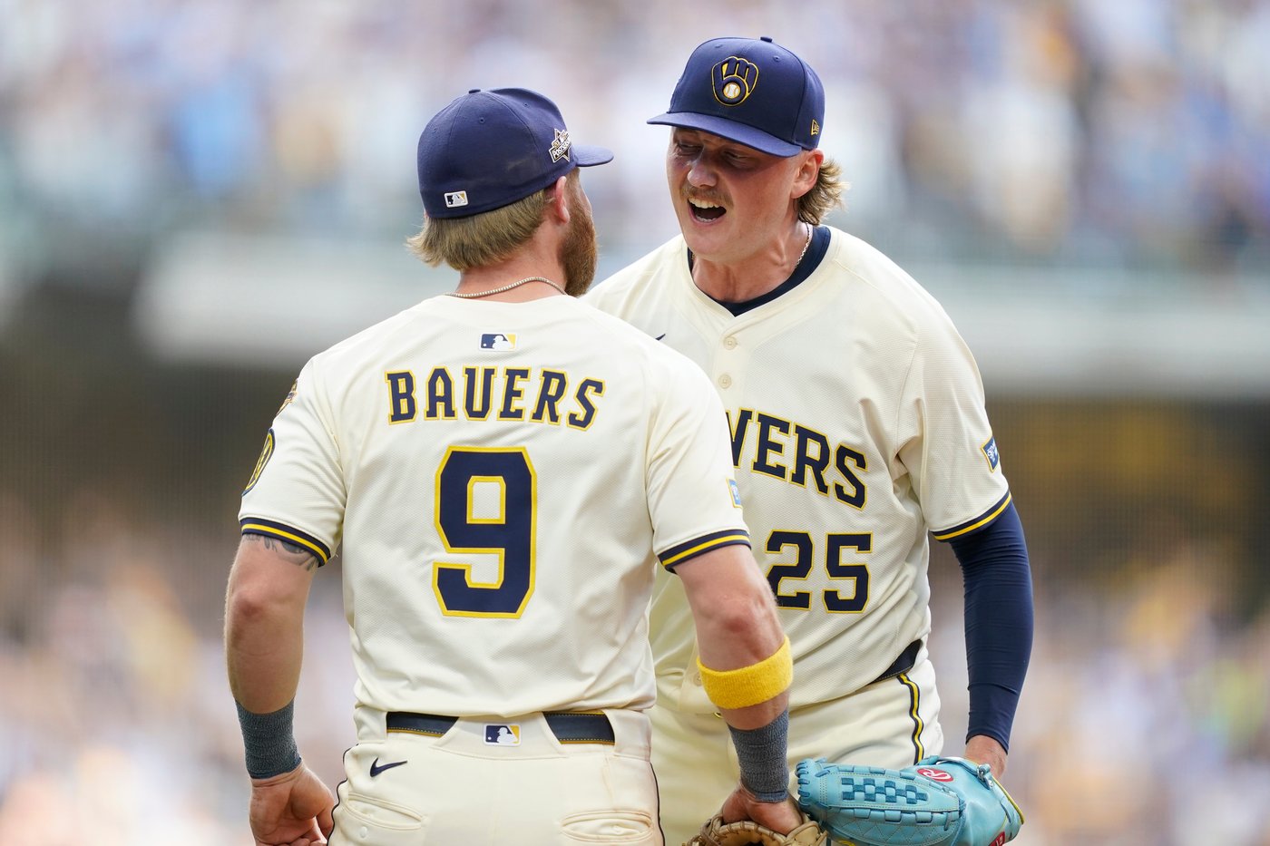 Fast start propels Brewers to 9-3 victory over Cubs in NLDS opener | iNFOnews.ca