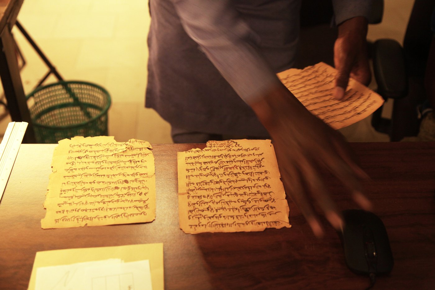 Timbuktu's famed manuscripts escaped al-Qaida but the threat remains | iNFOnews.ca Timbuktu's famed manuscripts escaped al-Qaida but the threat remains | iNFOnews.ca