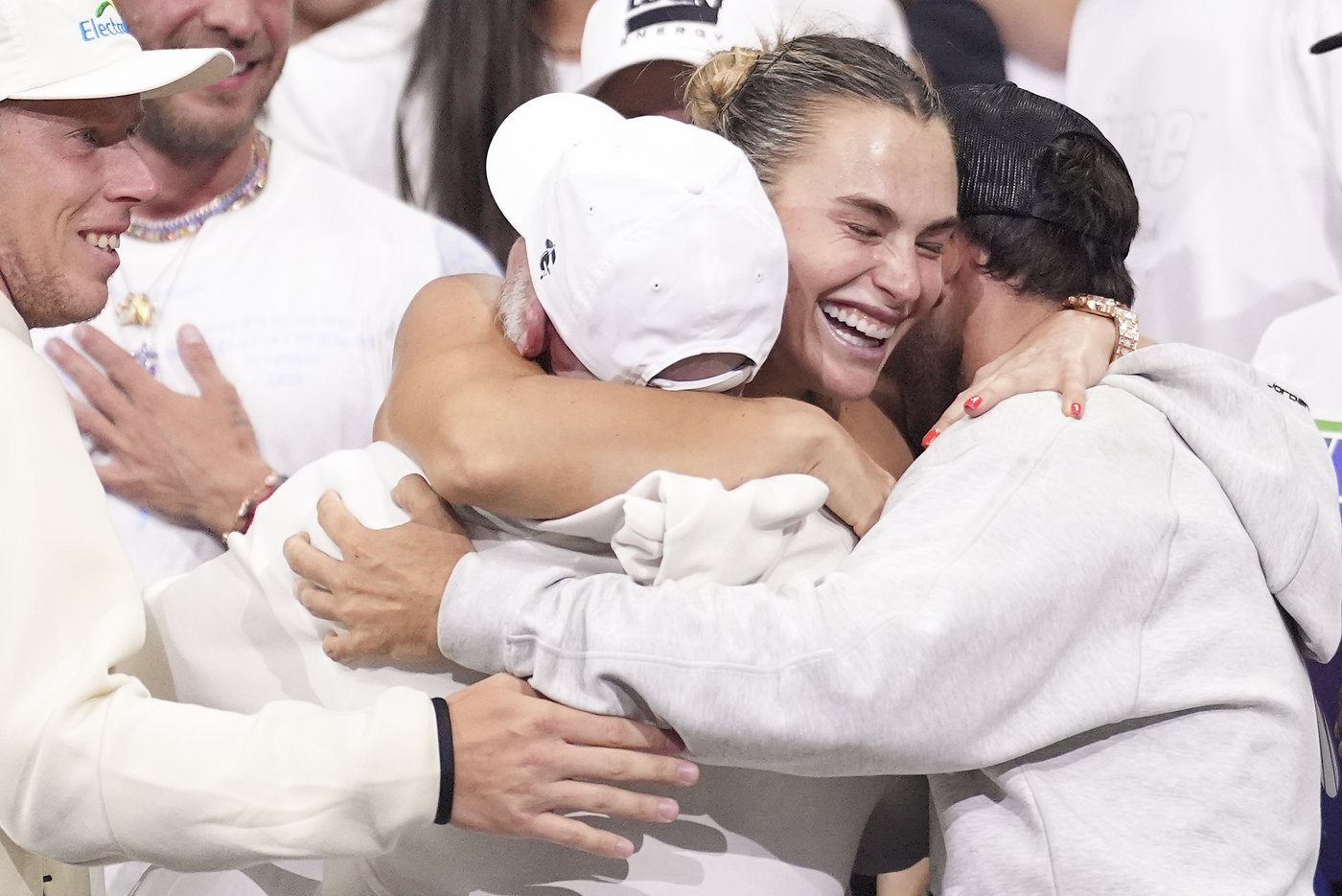 Photos highlights from the US Open Women’s Final as Aryna Sabalenka claims historic victory | iNFOnews.ca