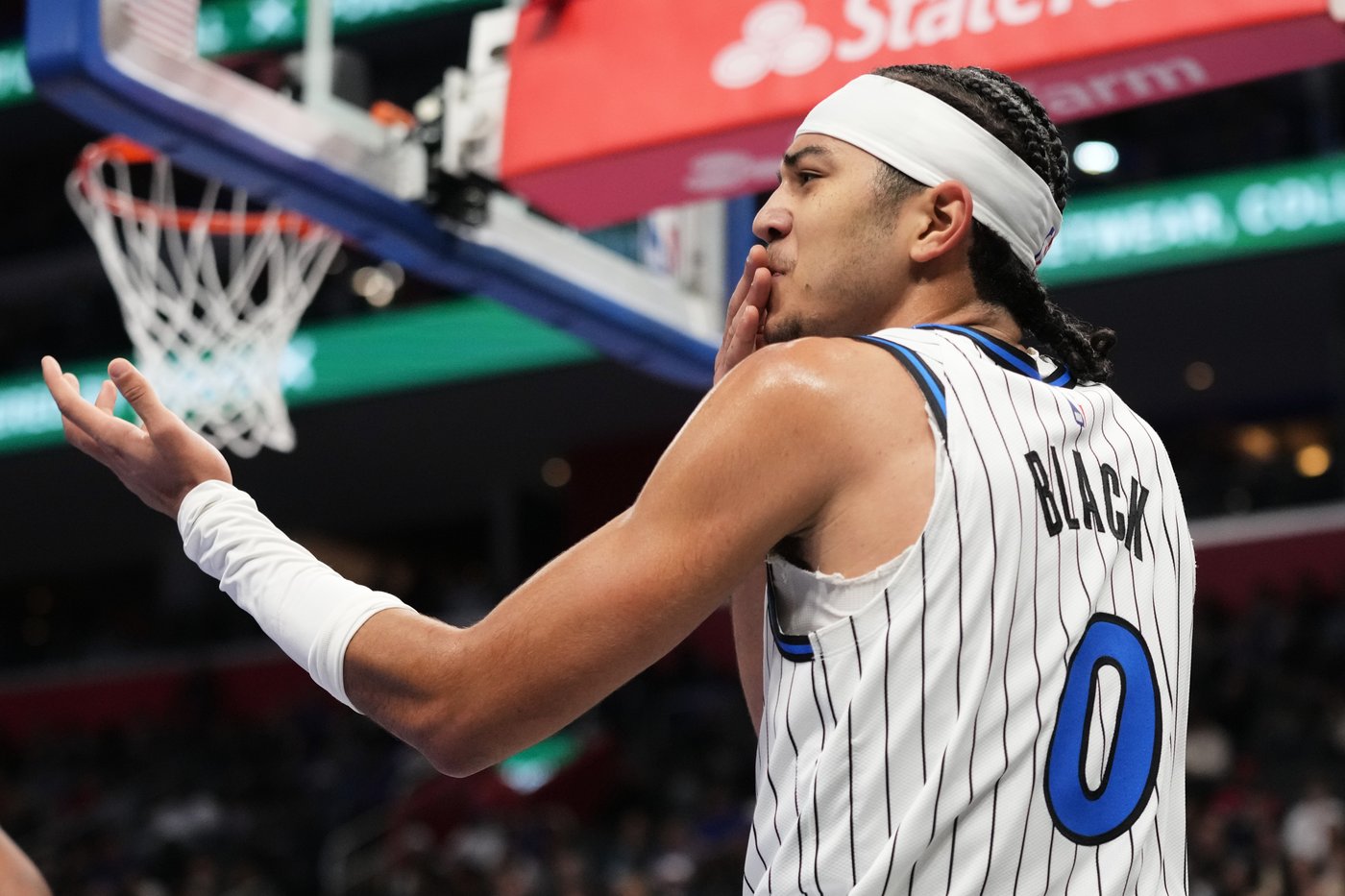 Desmond Bane's 37 points and key rebounds help Magic beat Pistons 112-109 to win NBA Cup group | iNFOnews.ca