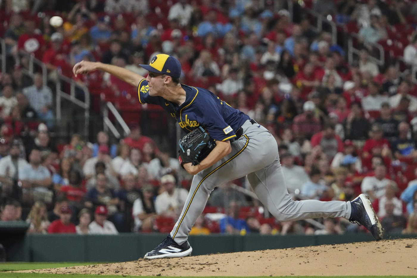 Nolan Arenado's 3-run double helps Cardinals beat Brewers 7-1 | iNFOnews.ca