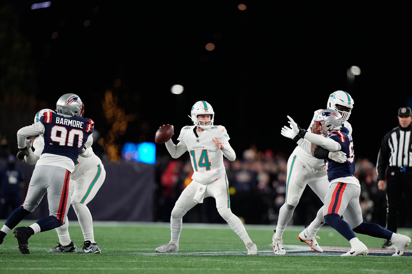 Mike McDaniel's Dolphins head into offseason looking for a new GM and with a big QB question | iNFOnews.ca