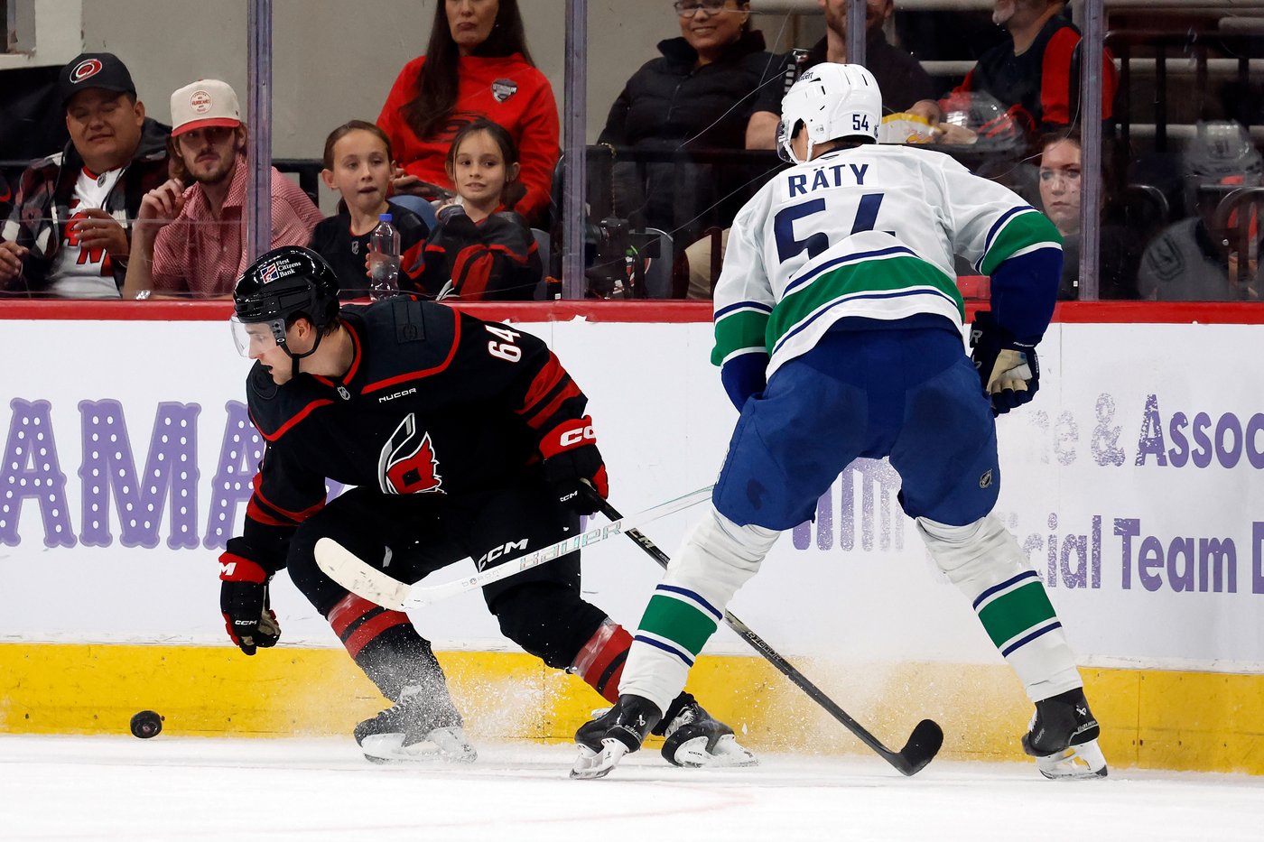 Aho scores in OT to lift Hurricanes to 4-3 win over Canucks | iNFOnews.ca Aho scores in OT to lift Hurricanes to 4-3 win over Canucks | iNFOnews.ca