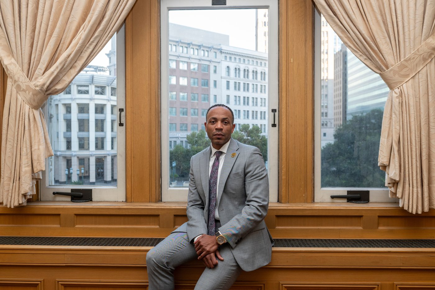 Oakland's new mayor Barbara Lee fights high crime and tells federal law enforcement to stay away | iNFOnews.ca