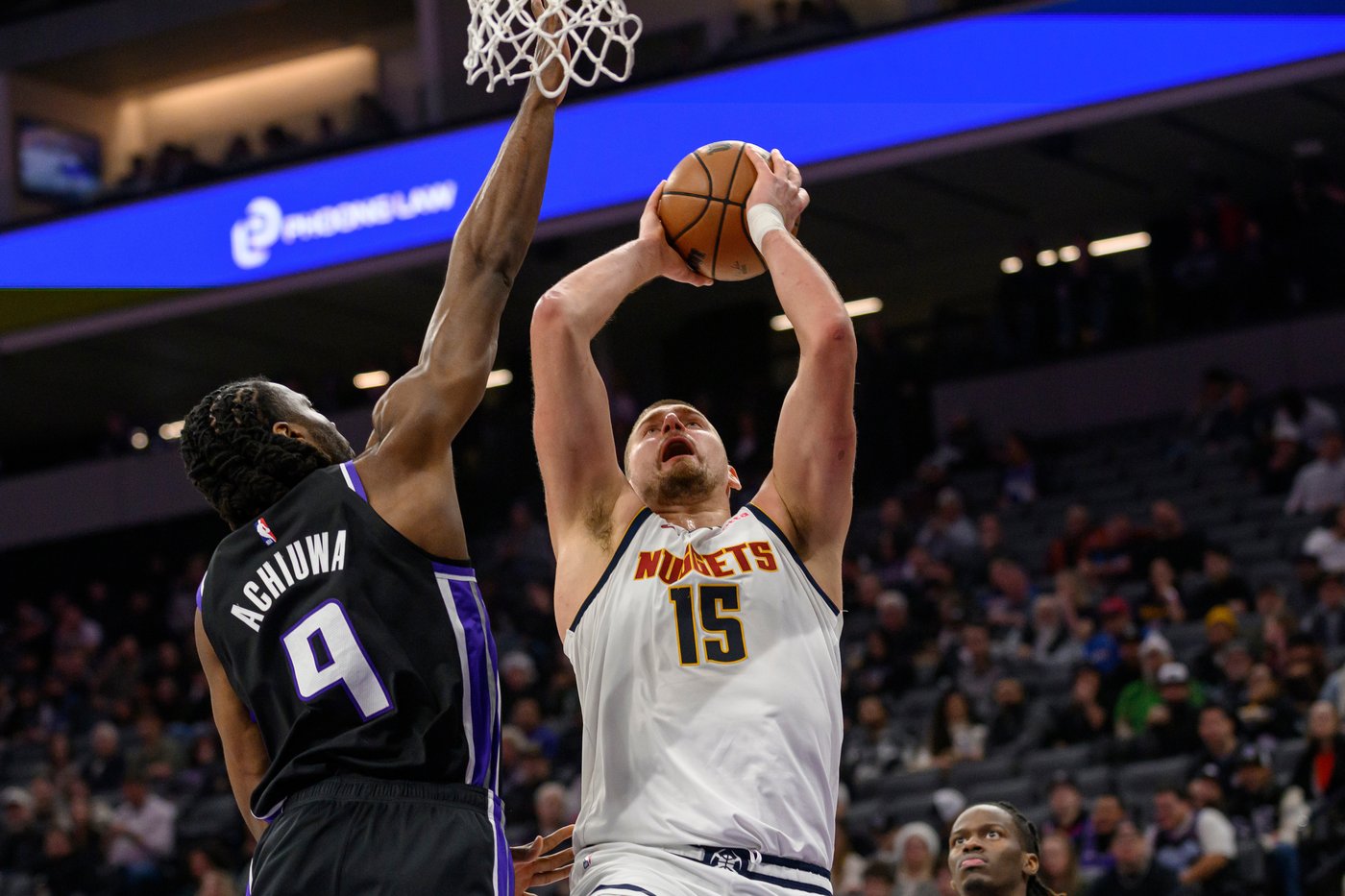 Jokic has 36 points and 12 boards as Nuggets rout Kings 136-105 for 11th straight road win | iNFOnews.ca