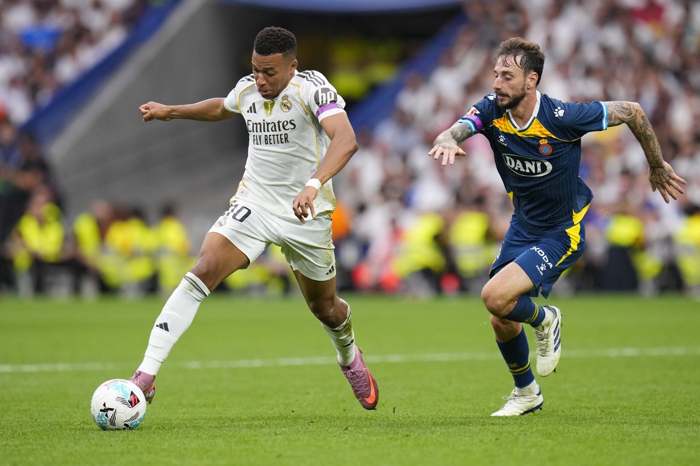 Mbappé and Militão strike from distance as Real Madrid deals Espanyol first loss | iNFOnews.ca Mbappé and Militão strike from distance as Real Madrid deals Espanyol first loss | iNFOnews.ca