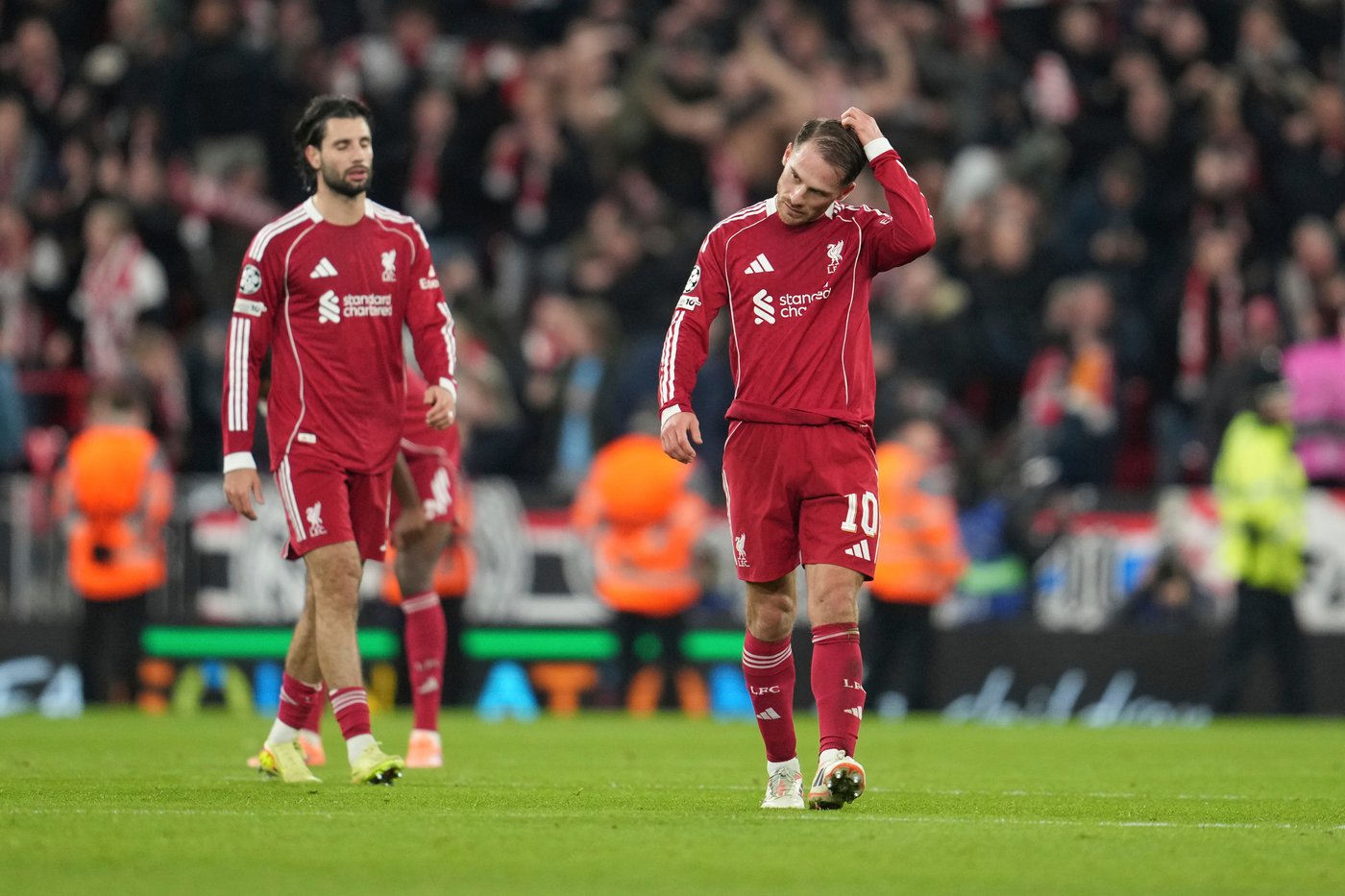 Slot in 'shock' and facing full-blown crisis at Liverpool after thrashing by PSV in Champions League | iNFOnews.ca