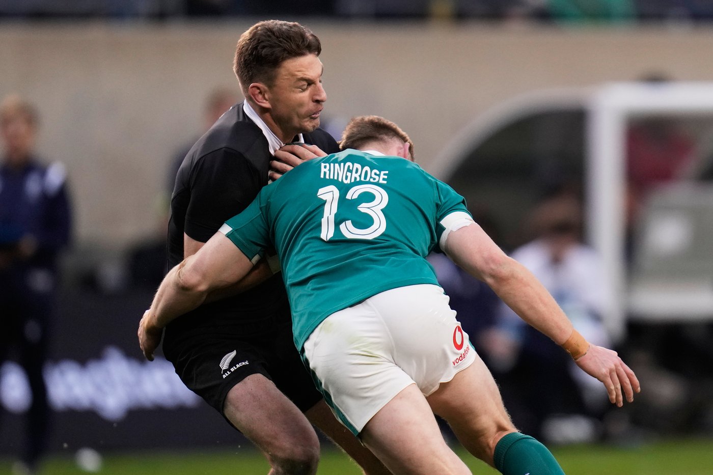 New Zealand rallies with three late tries to beat Ireland 26-13 at Soldier Field | iNFOnews.ca