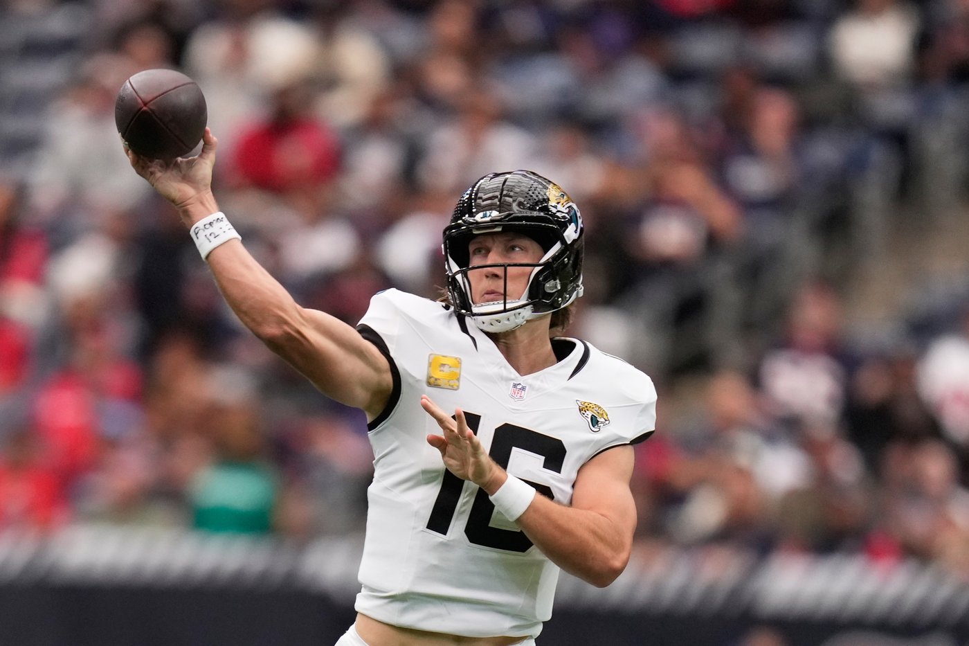 Top photos from Week 10 of the NFL season | iNFOnews.ca