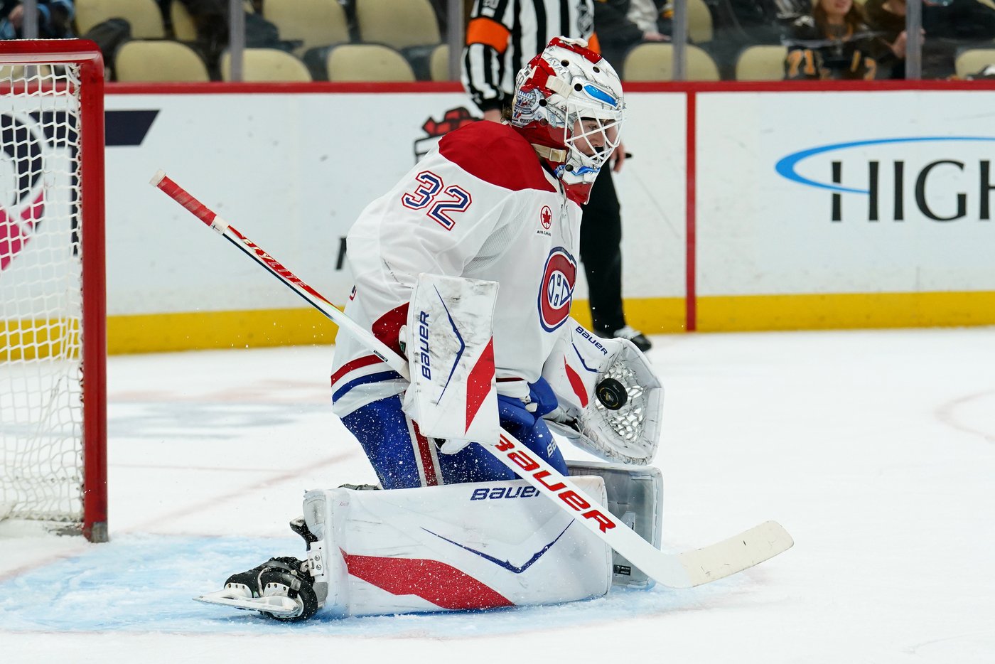 Canadiens send goalie Sam Montembeault to AHL Laval for conditioning | iNFOnews.ca Canadiens send goalie Sam Montembeault to AHL Laval for conditioning | iNFOnews.ca