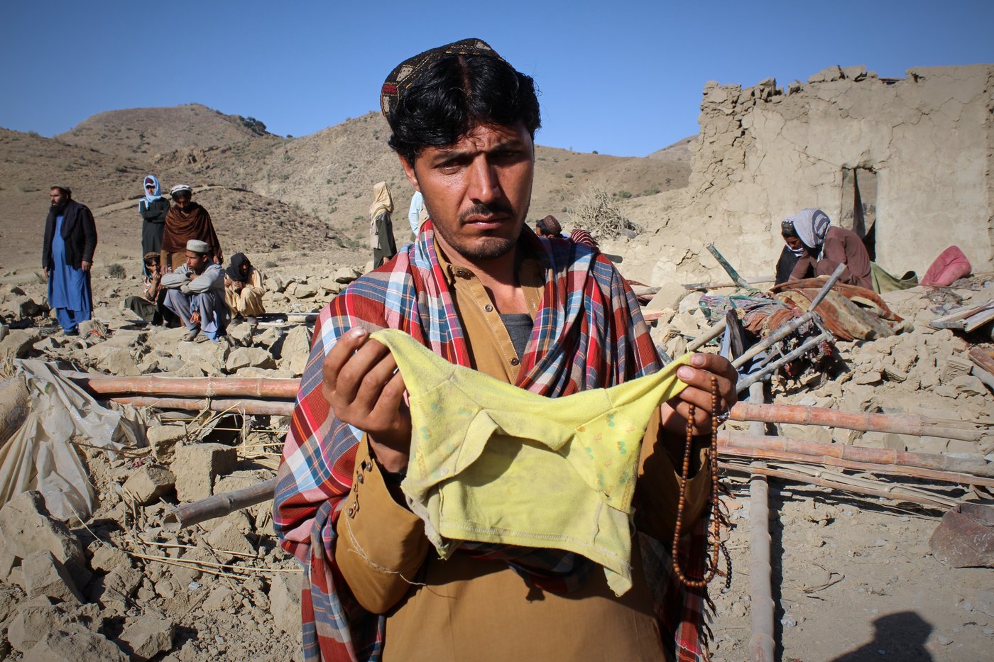 Pakistan denies Afghanistan's claims of airstrikes killing 10 people, mostly children | iNFOnews.ca