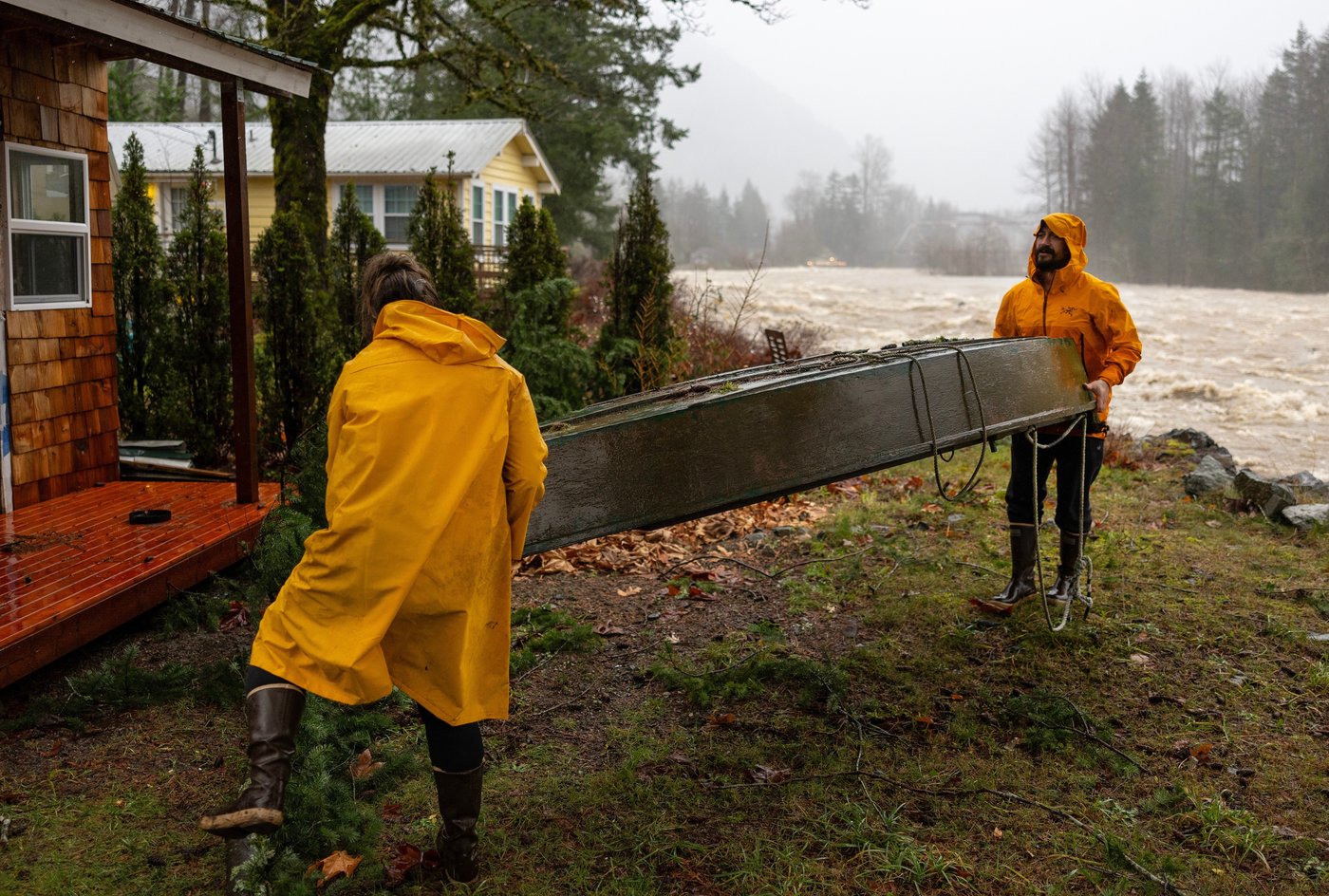 Tens of thousands in Washington state could face evacuations as rain continues to pound the region | iNFOnews.ca Tens of thousands in Washington state could face evacuations as rain continues to pound the region | iNFOnews.ca