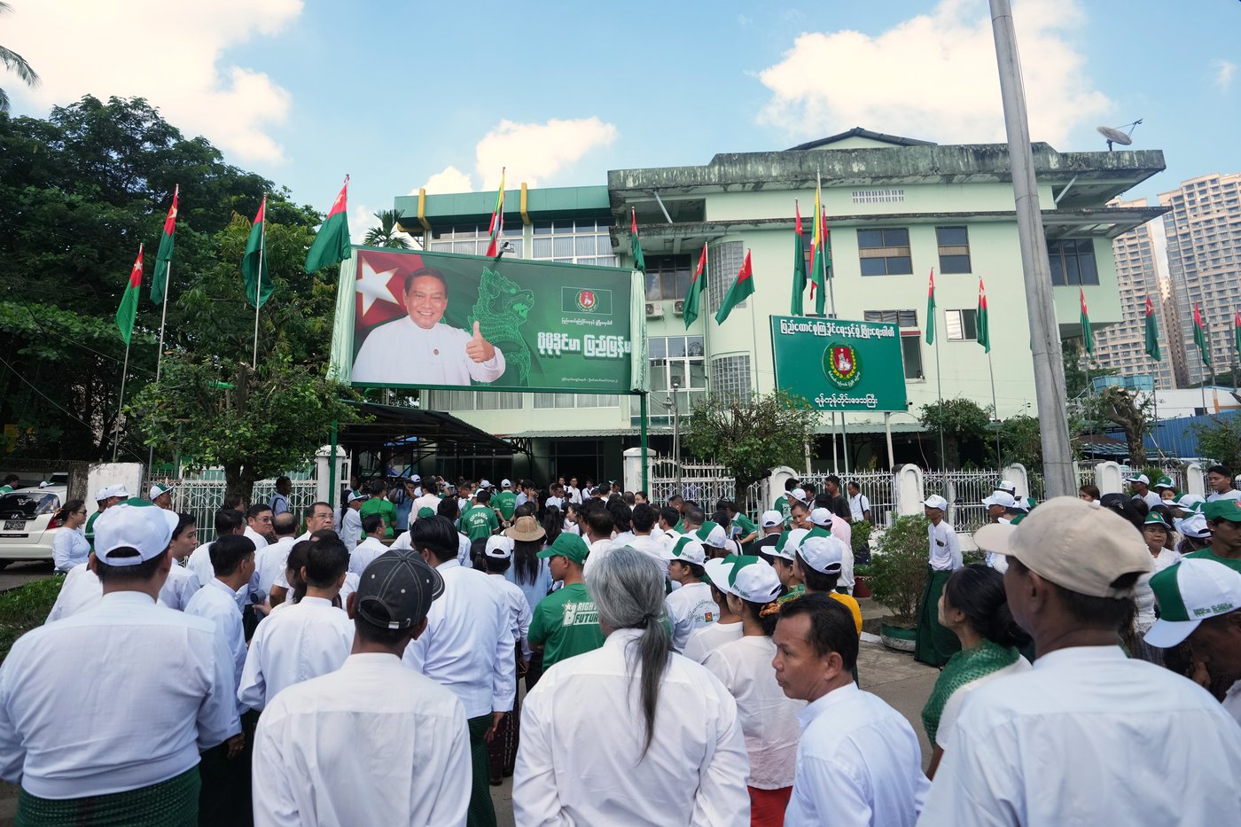 A military-backed party in Myanmar holds rallies as campaigning begins for December election | iNFOnews.ca A military-backed party in Myanmar holds rallies as campaigning begins for December election | iNFOnews.ca