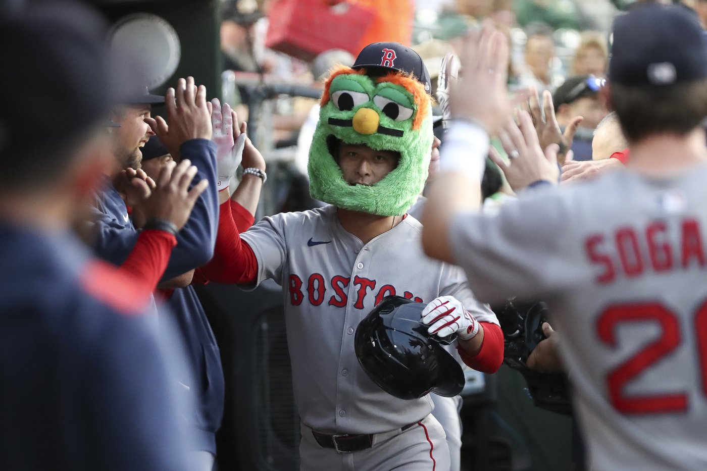 Early strikes out 11, tying Red Sox record for debut, as Boston tops A's 6-0 to close on Yankees | iNFOnews.ca Early strikes out 11, tying Red Sox record for debut, as Boston tops A's 6-0 to close on Yankees | iNFOnews.ca