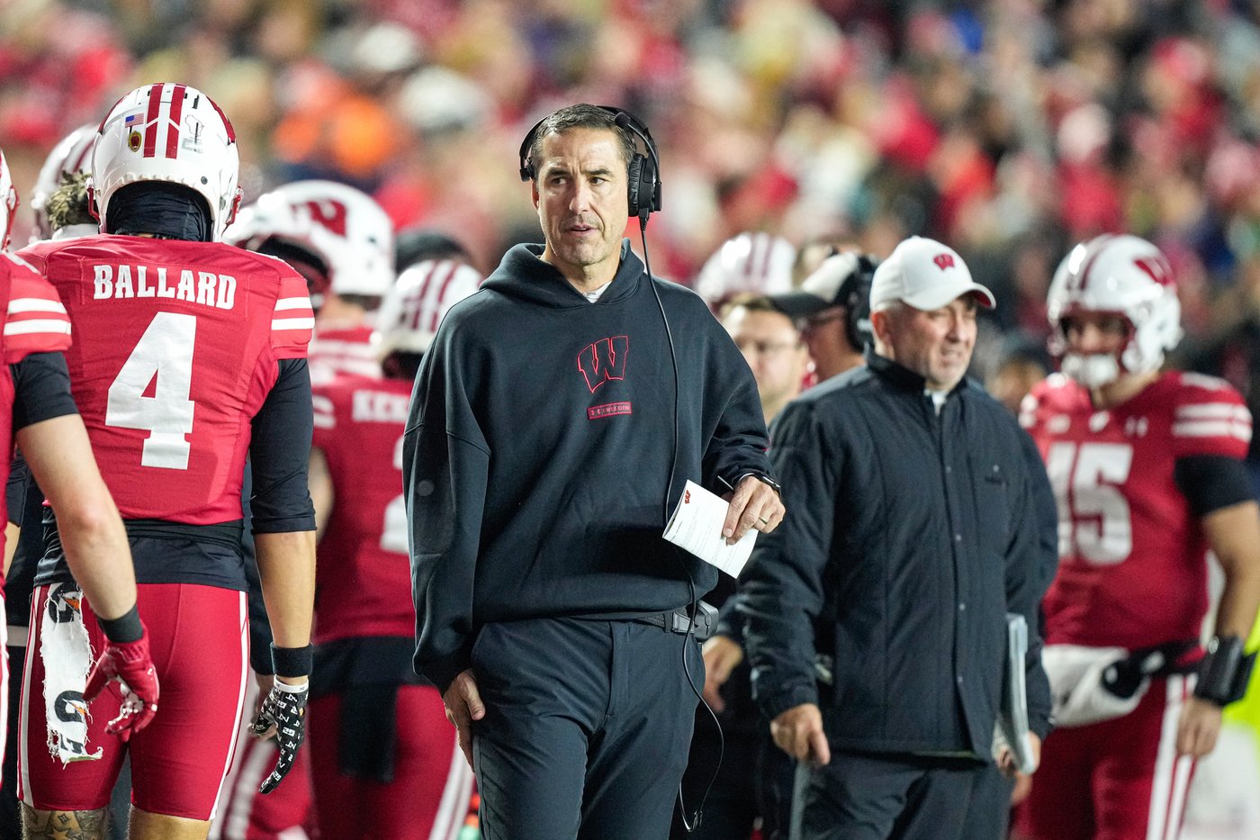 Gophers make Badgers a true rivalry game again under Fleck, as stability provides a niche in new era | iNFOnews.ca