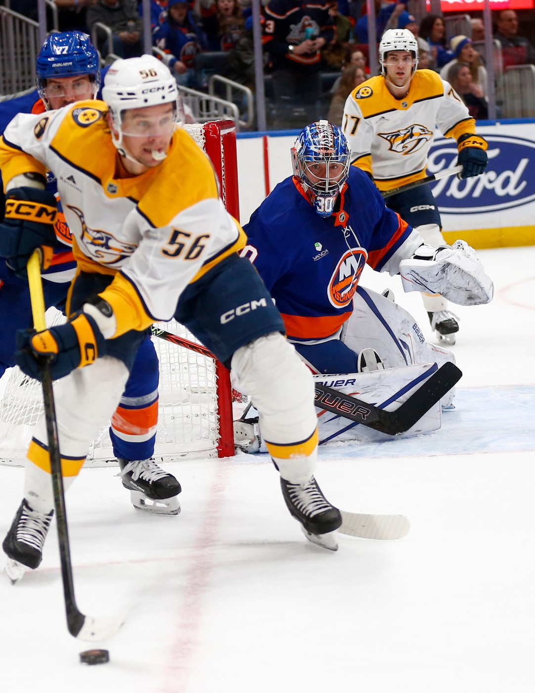 Josi's late goal lifts Predators past Islanders, 4-3 | iNFOnews.ca