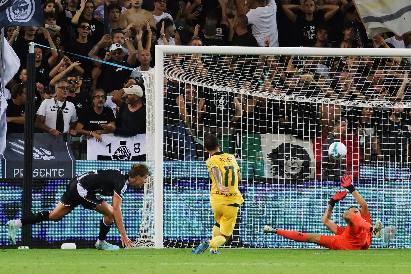 Christian Pulisic scores 2 and helps set up another in AC Milan win at Udinese in Serie A | iNFOnews.ca Christian Pulisic scores 2 and helps set up another in AC Milan win at Udinese in Serie A | iNFOnews.ca