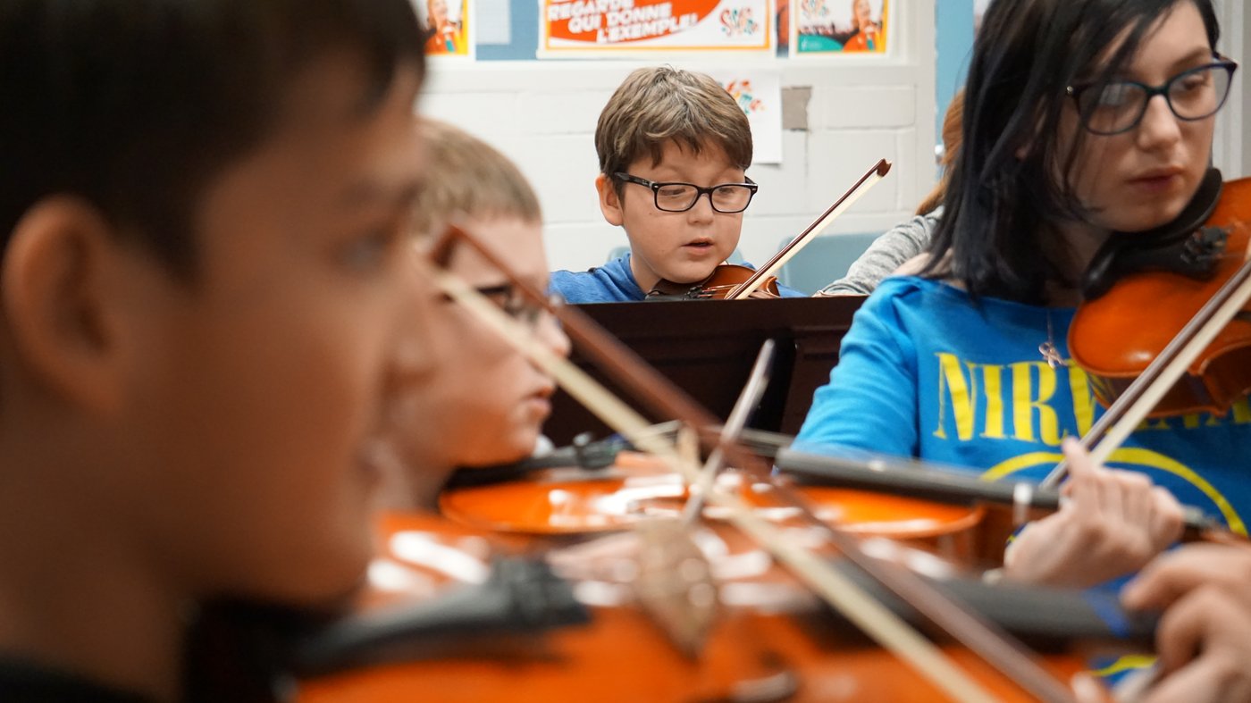 Teen viola player from Elsipogtog First Nation invited to perform at Carnegie Hall | iNFOnews.ca