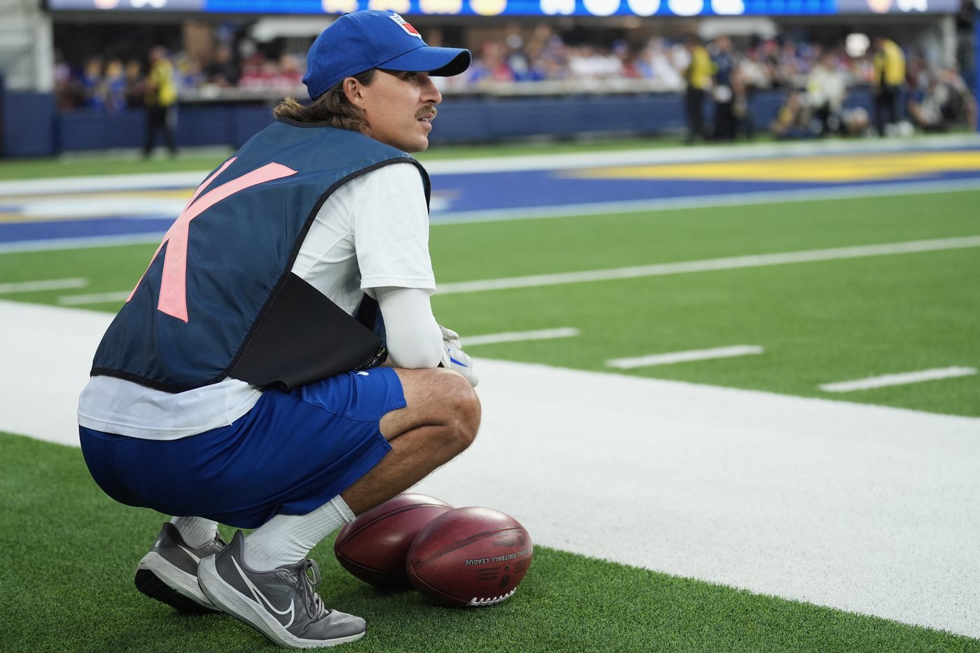 NFL kickers are making more 60-yard field goals than ever and the balls could be part of the reason | iNFOnews.ca