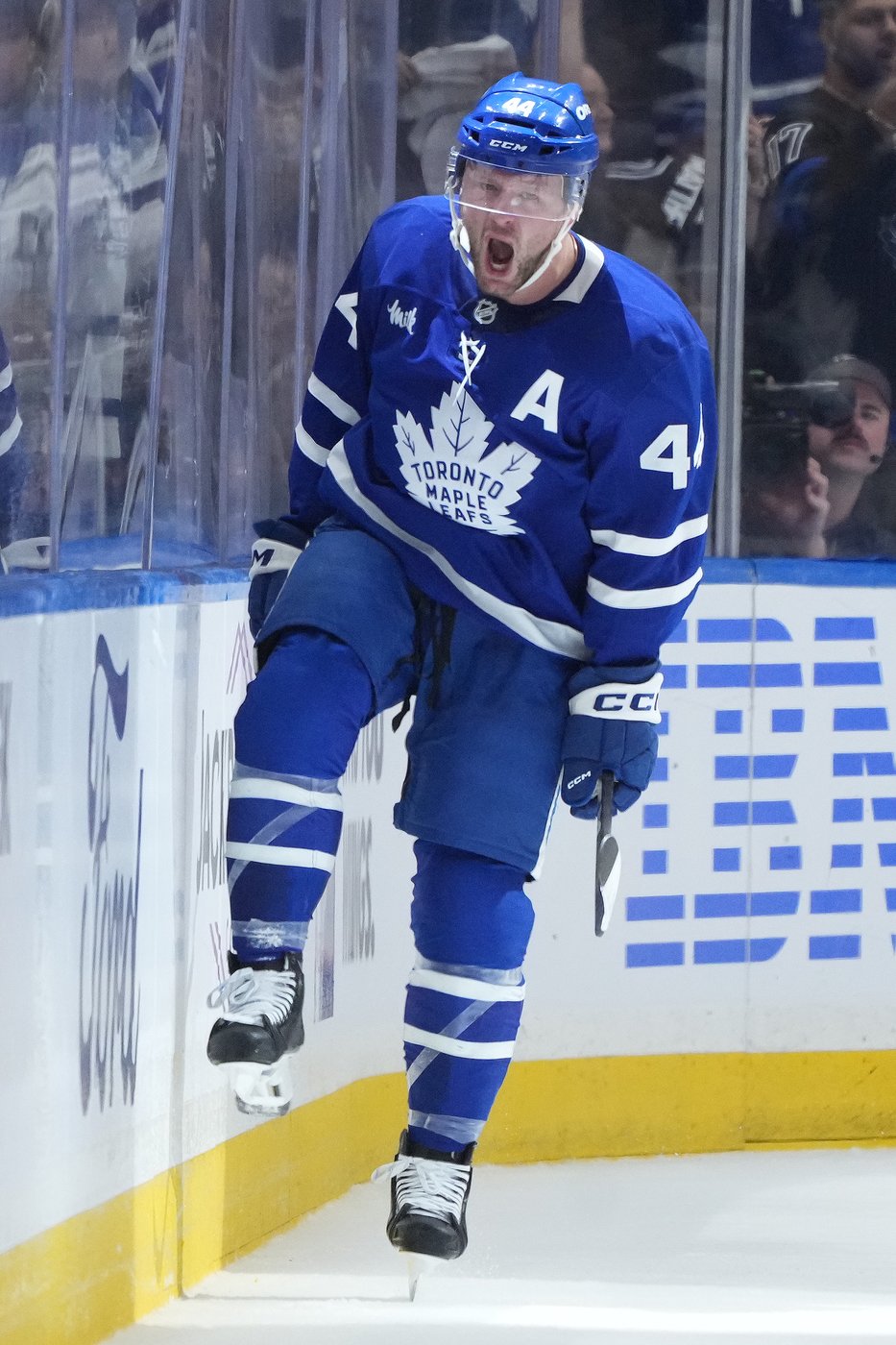 'Really disappointed in myself': Leafs' Rielly hoping to rebound after tough season | iNFOnews.ca