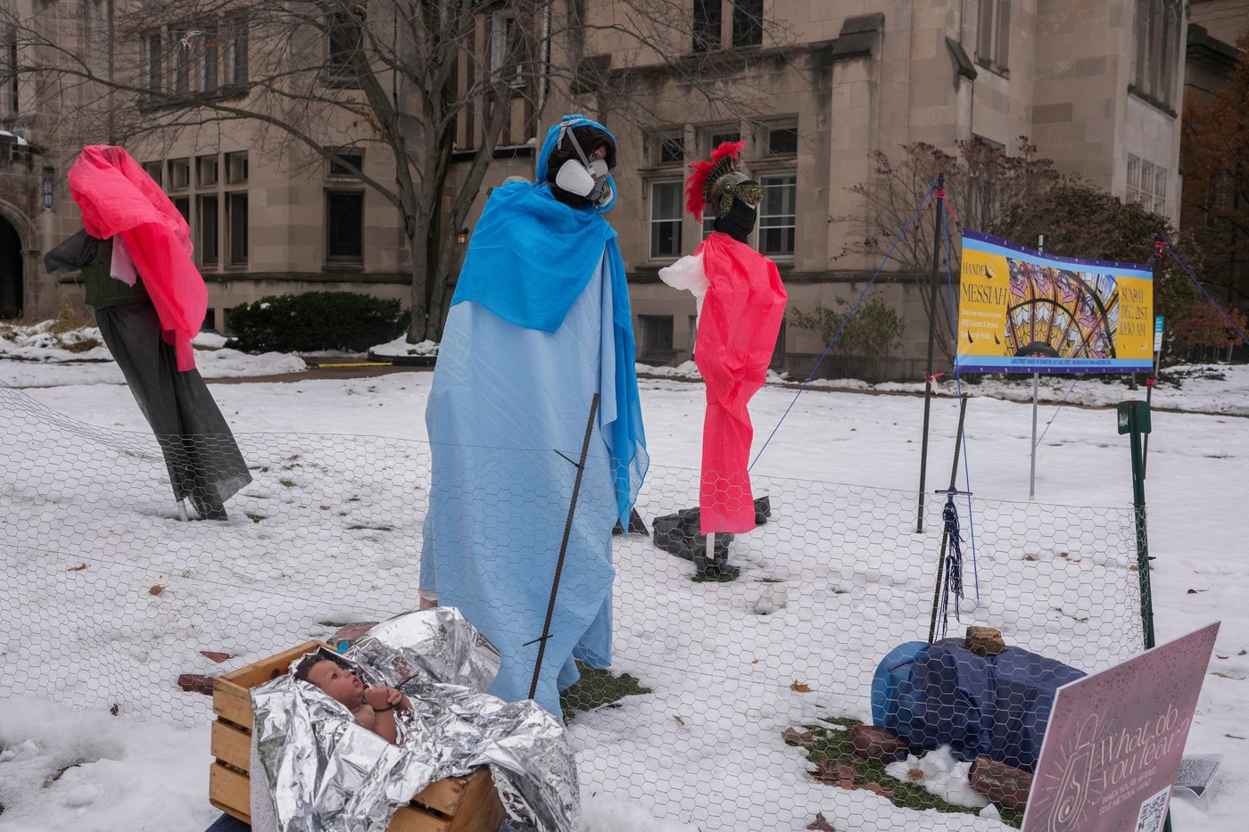 Church nativity scenes add zip ties, gas masks and ICE to protest immigration raids | iNFOnews.ca