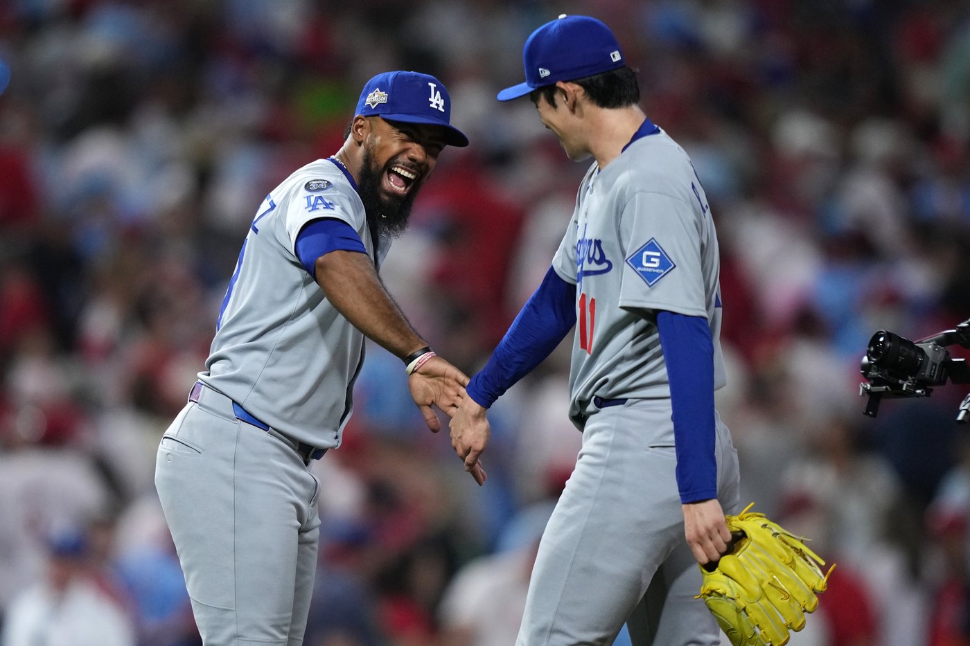 Dodgers might have found a postseason closer in Japanese rookie Roki Sasaki | iNFOnews.ca