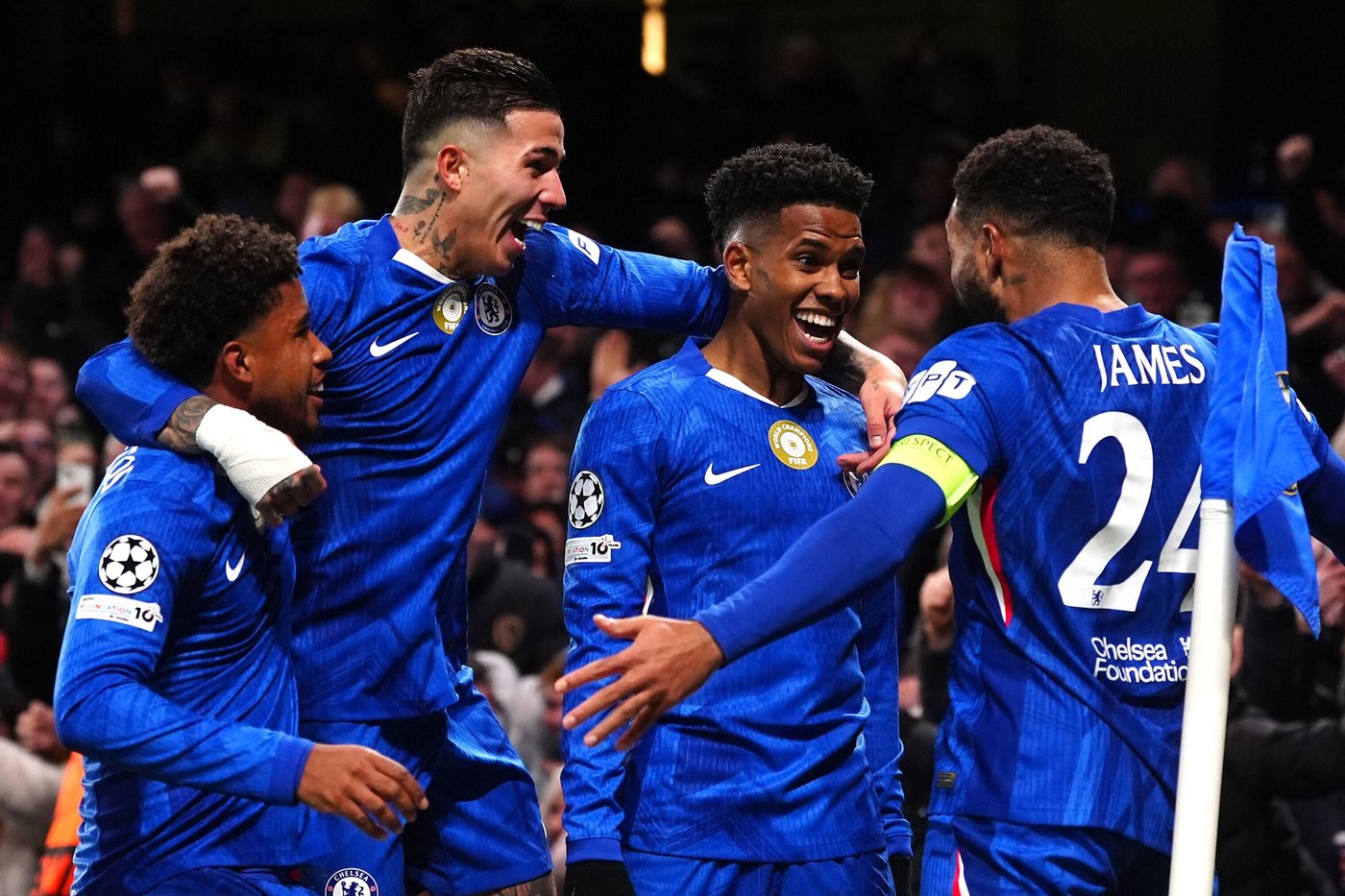 Estevão celebrates 'perfect night' after goal in Chelsea's win over Barcelona in Champions League | iNFOnews.ca